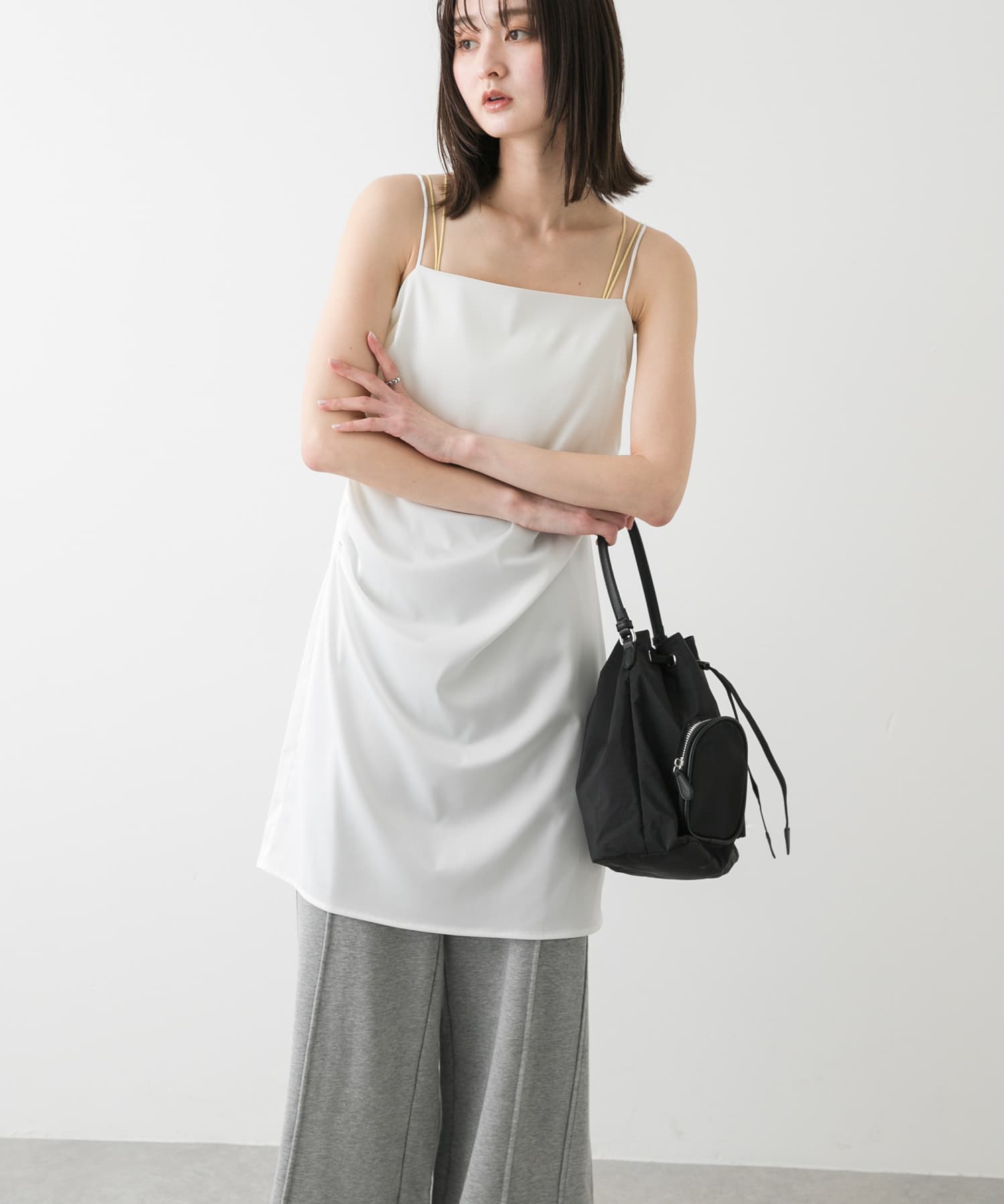 身長：169cm サイズ：one
