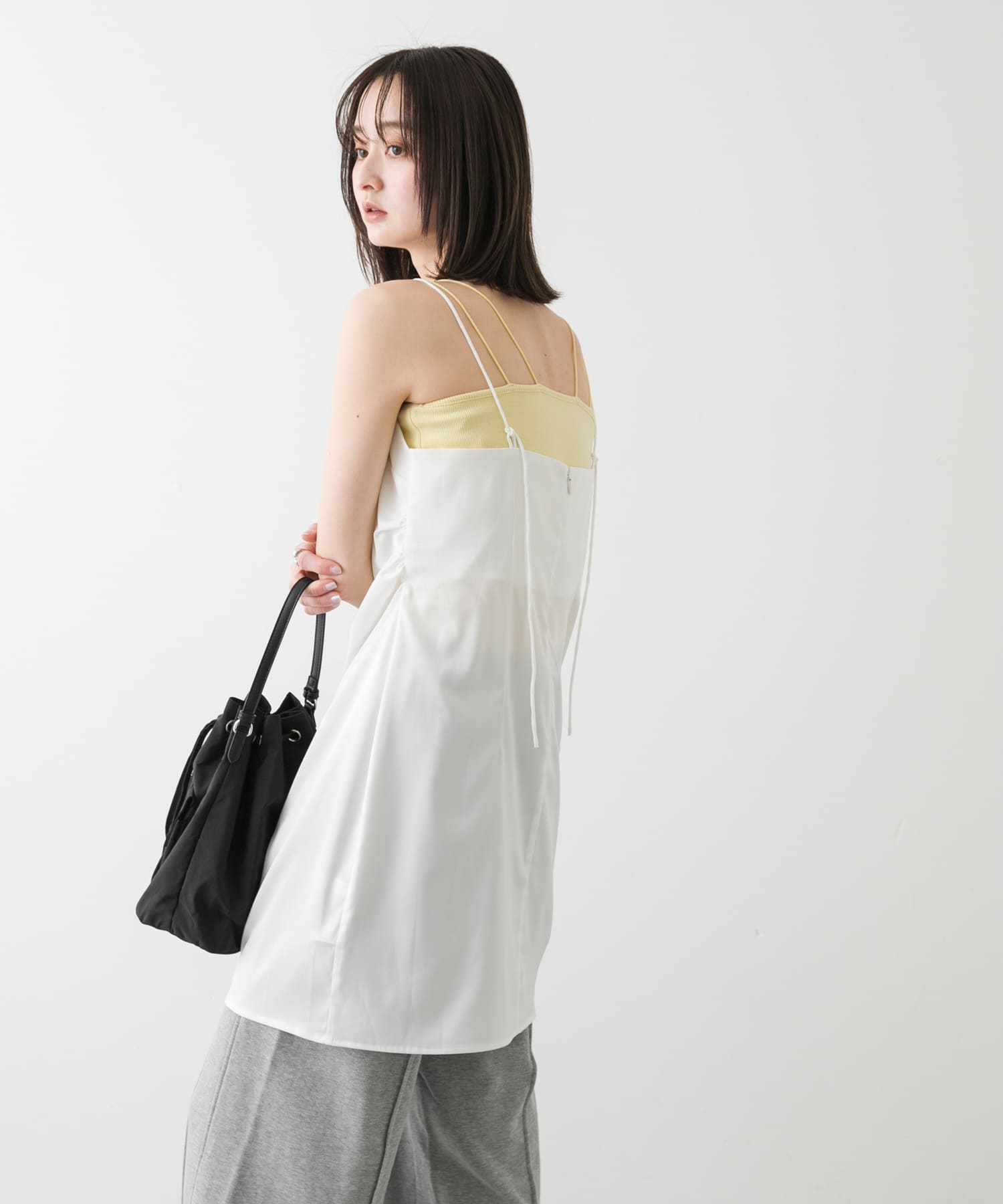 身長：169cm サイズ：one