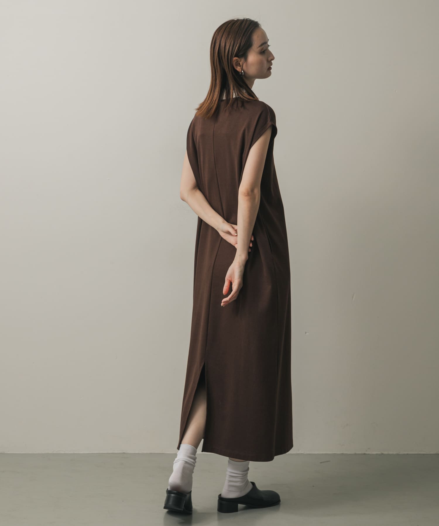 身長：169cm サイズ：one