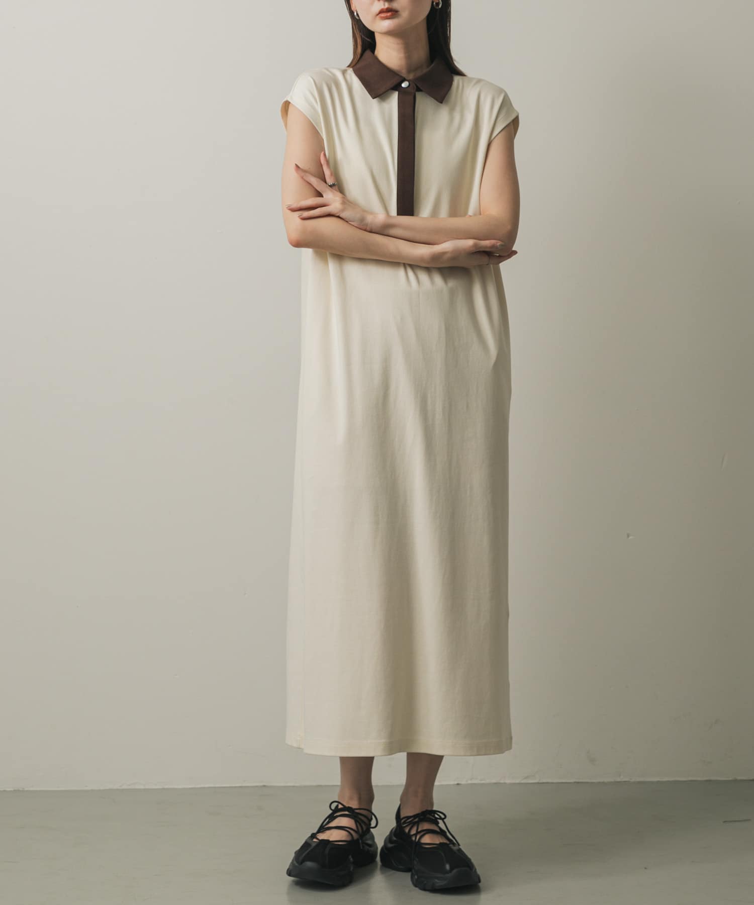 Vlas Blomme RAYON COTTON SHIRRING ONE-PIECE(Free BLUE): ワンピース