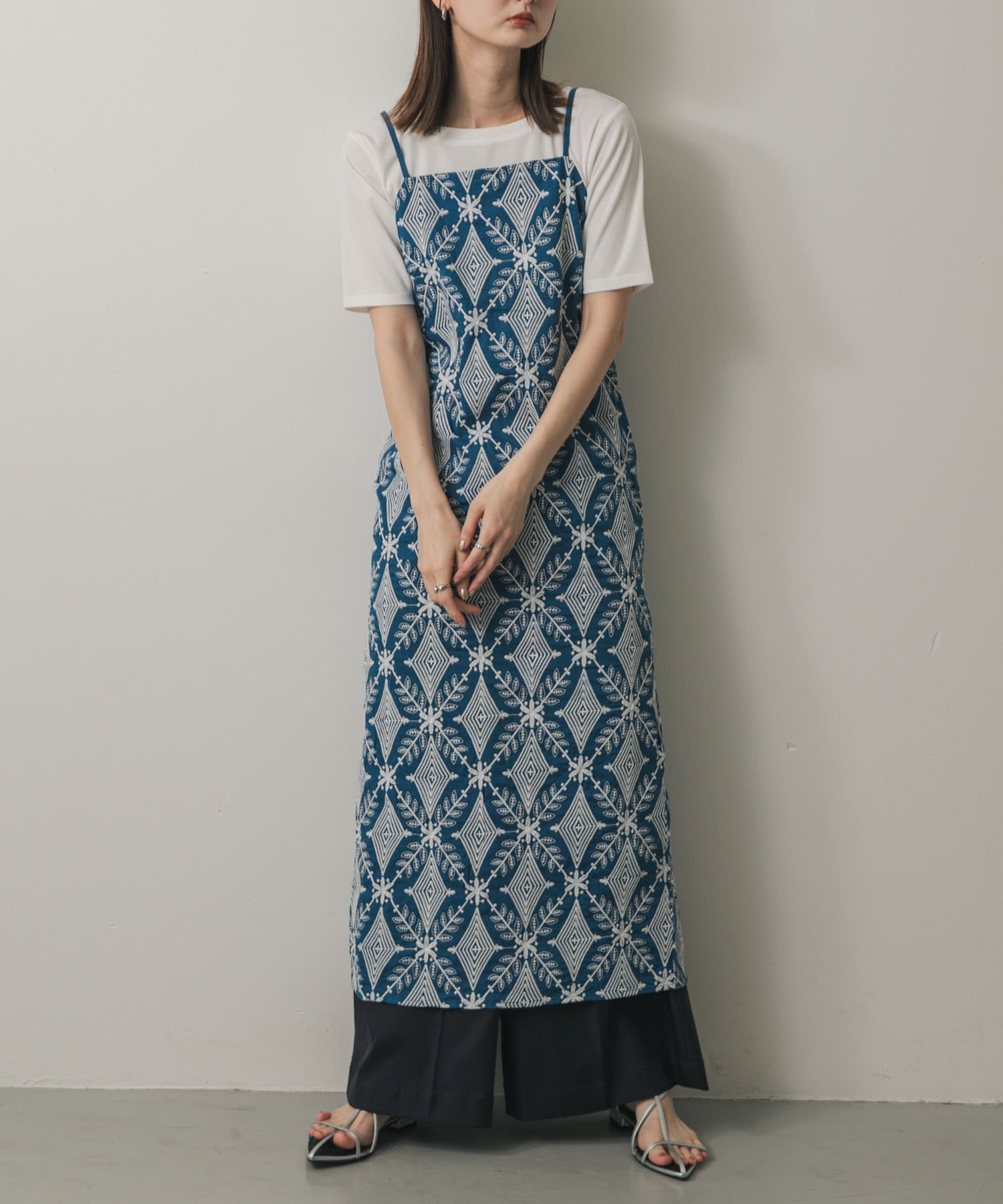 インドシシュウキャミワンピース