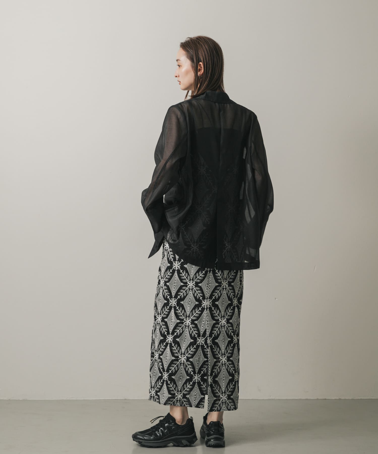 インドシシュウキャミワンピース(COMPACT BLACK): ワンピース