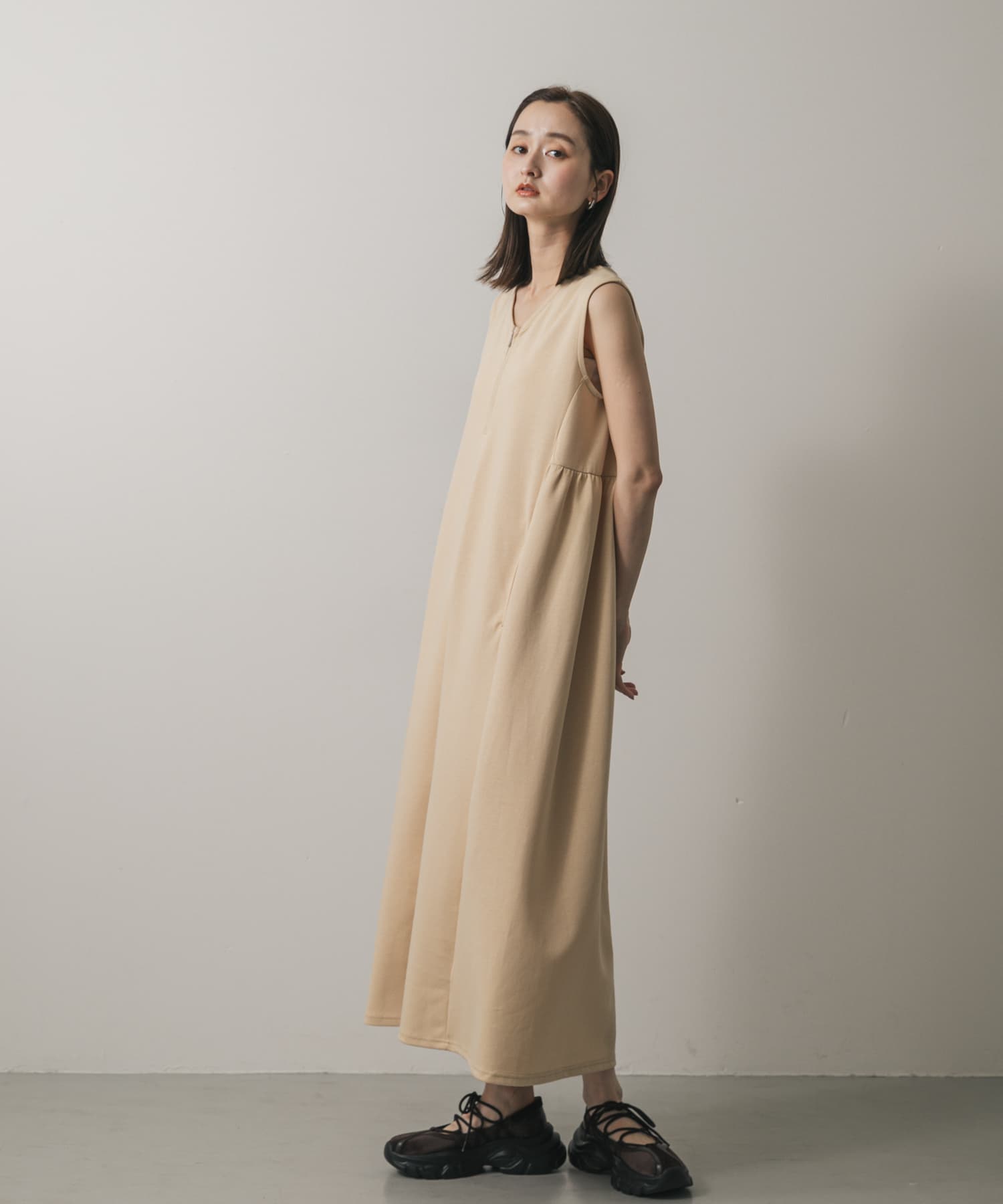 身長：169cm サイズ：one