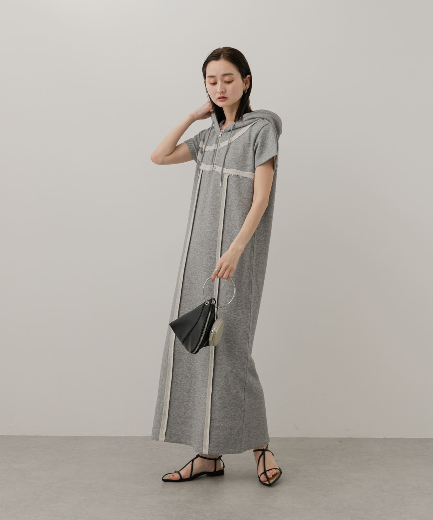 身長：169cm サイズ：one