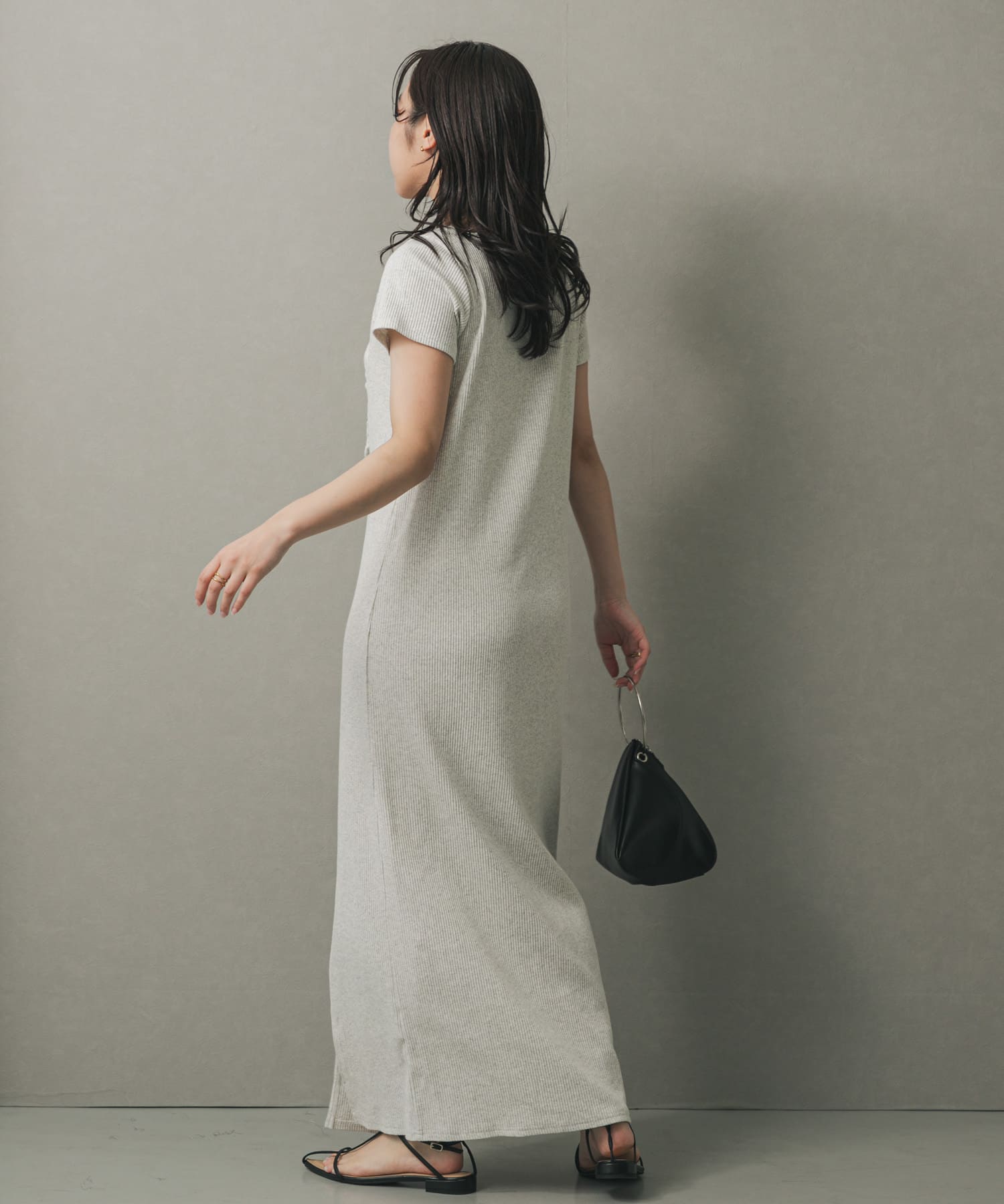 身長：169cm サイズ：one