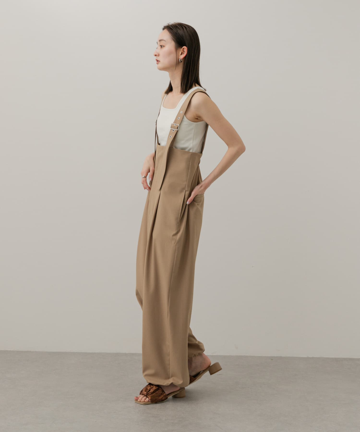 身長：169cm サイズ：one