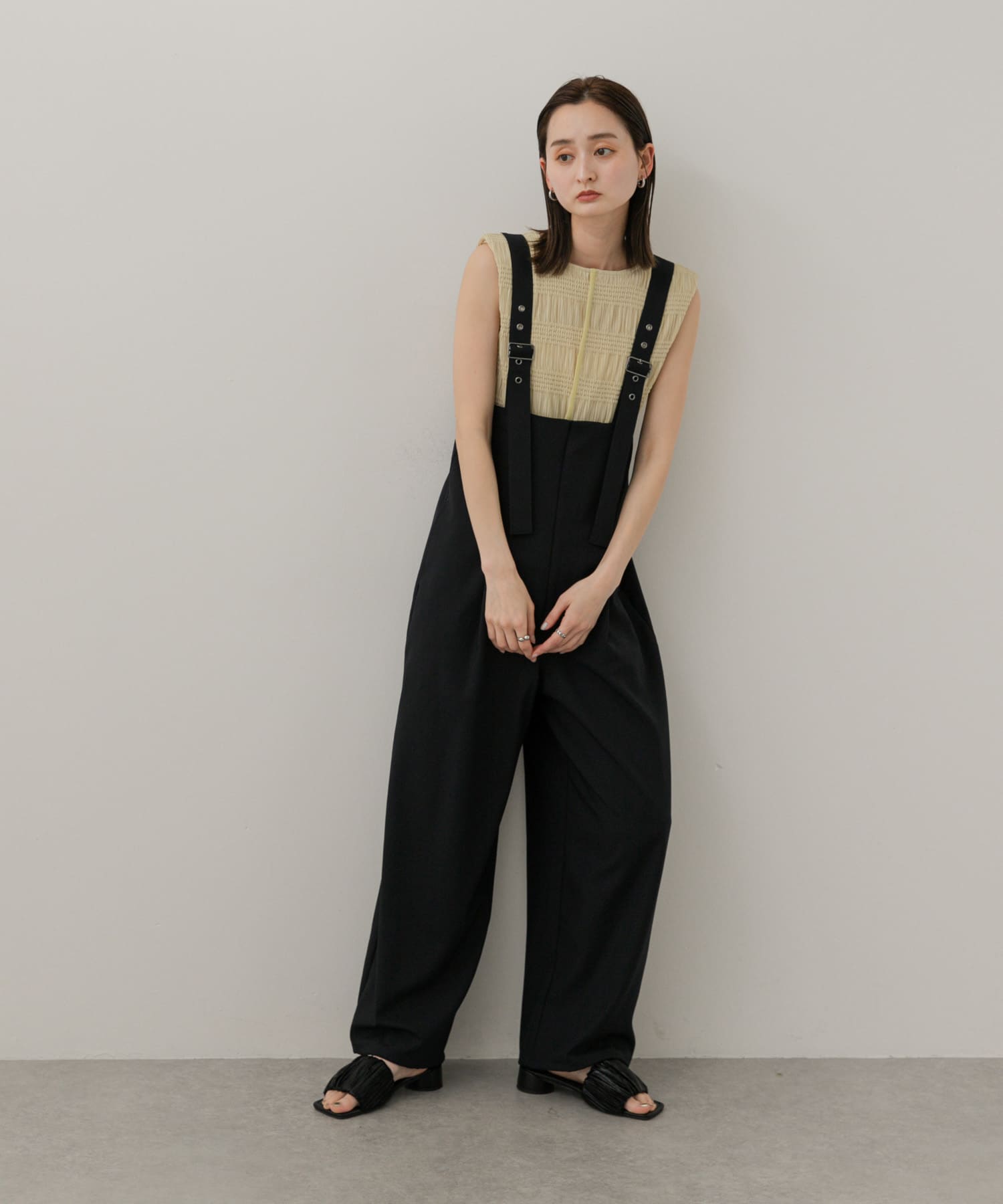 身長：169cm サイズ：one