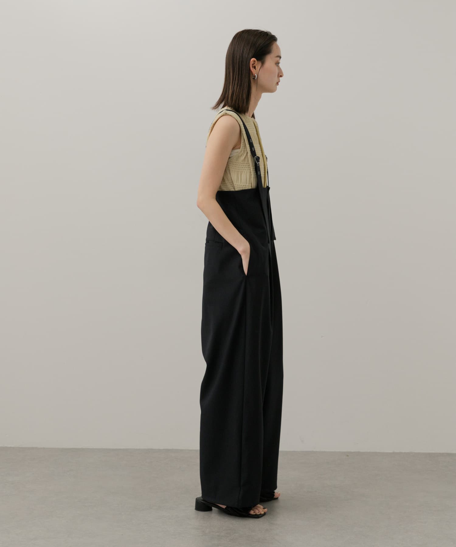 身長：169cm サイズ：one