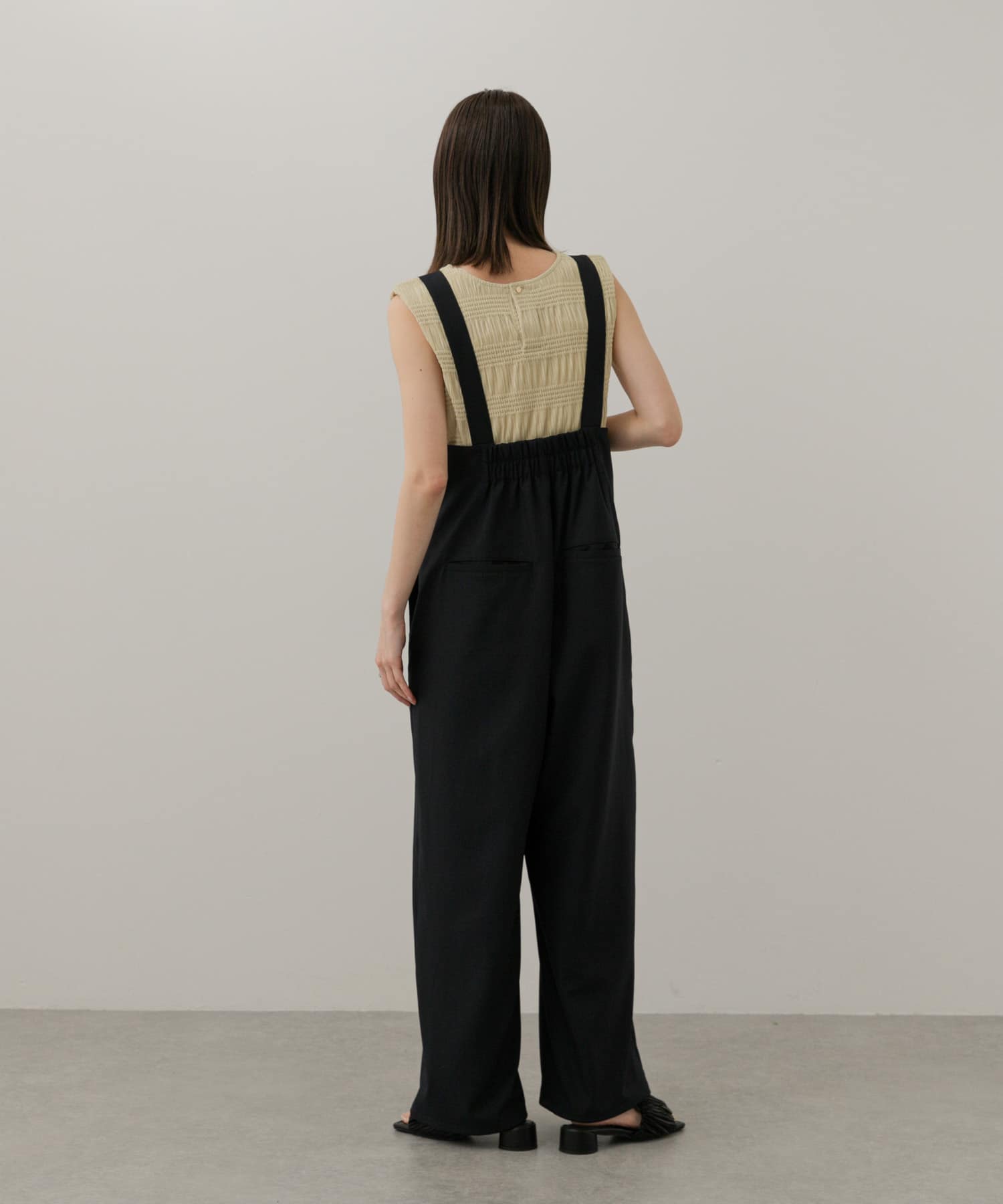 身長：169cm サイズ：one