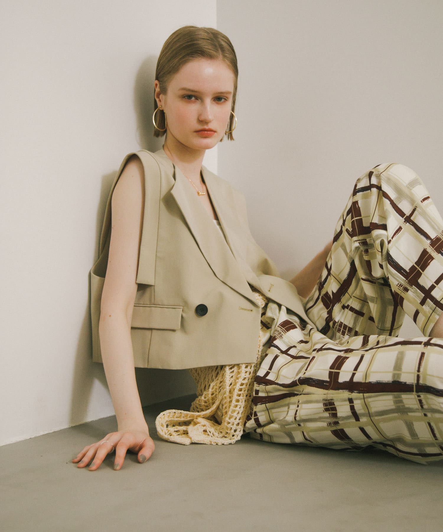 テーラードクロップドジレ