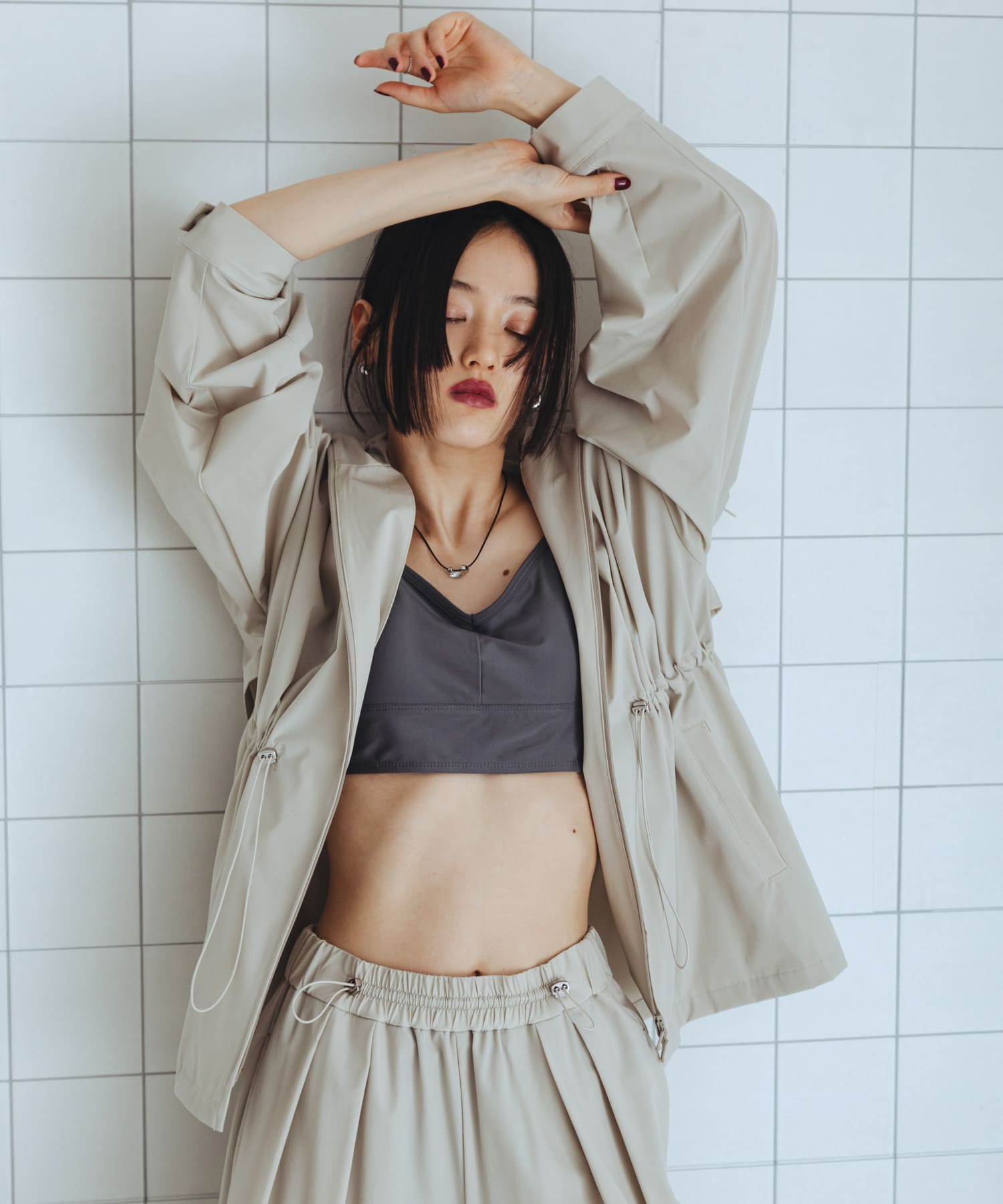 BEIGE