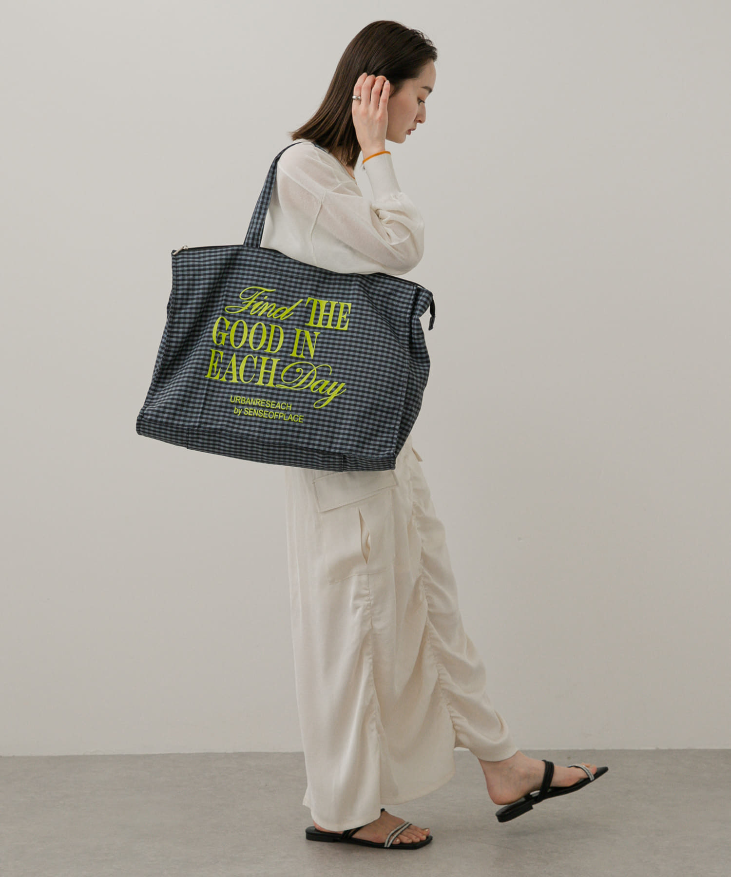 ロゴチェックビッドトート GRAY one