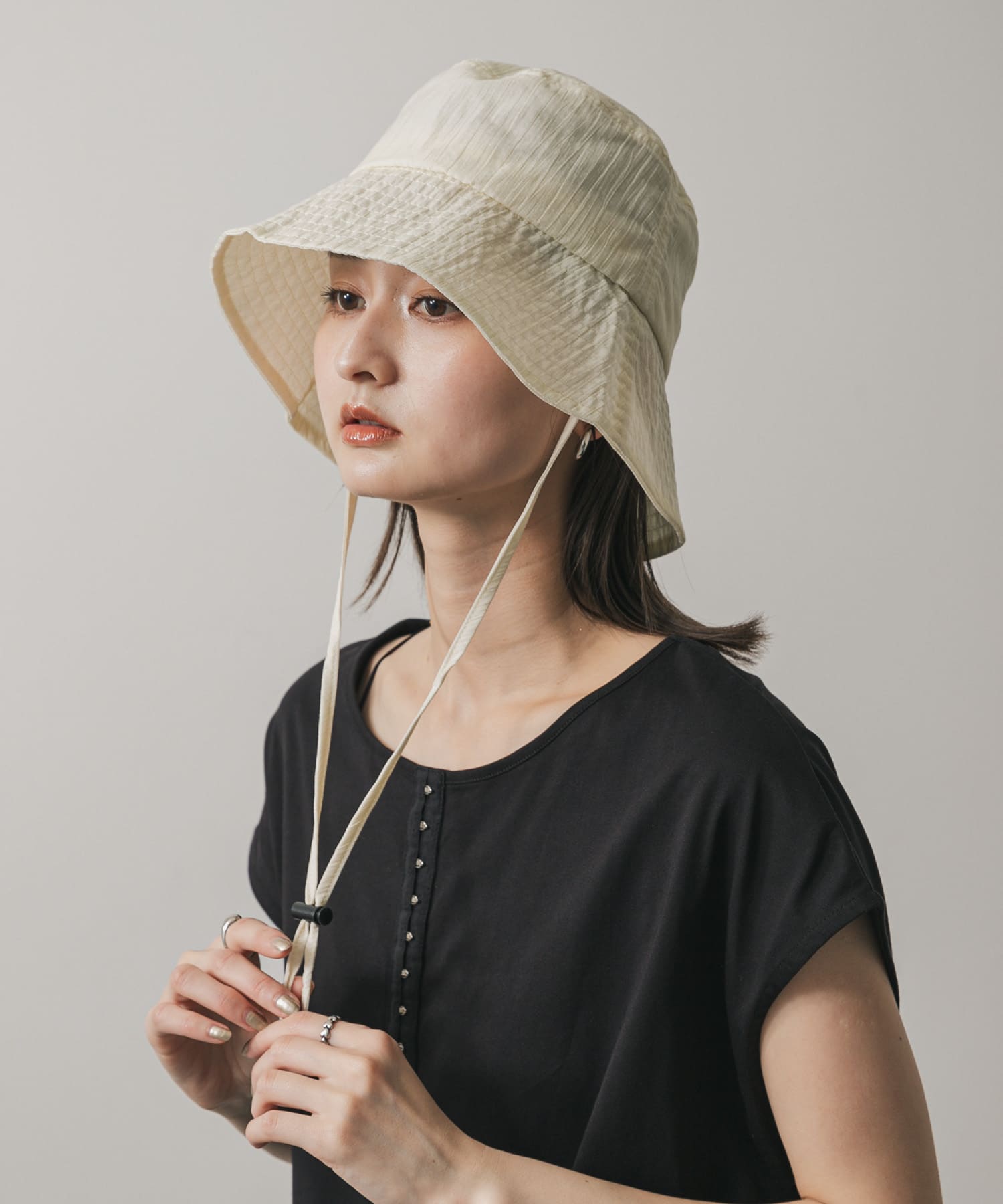 『WEB限定』『UVカット』UVダウンブリムハット IVORY one