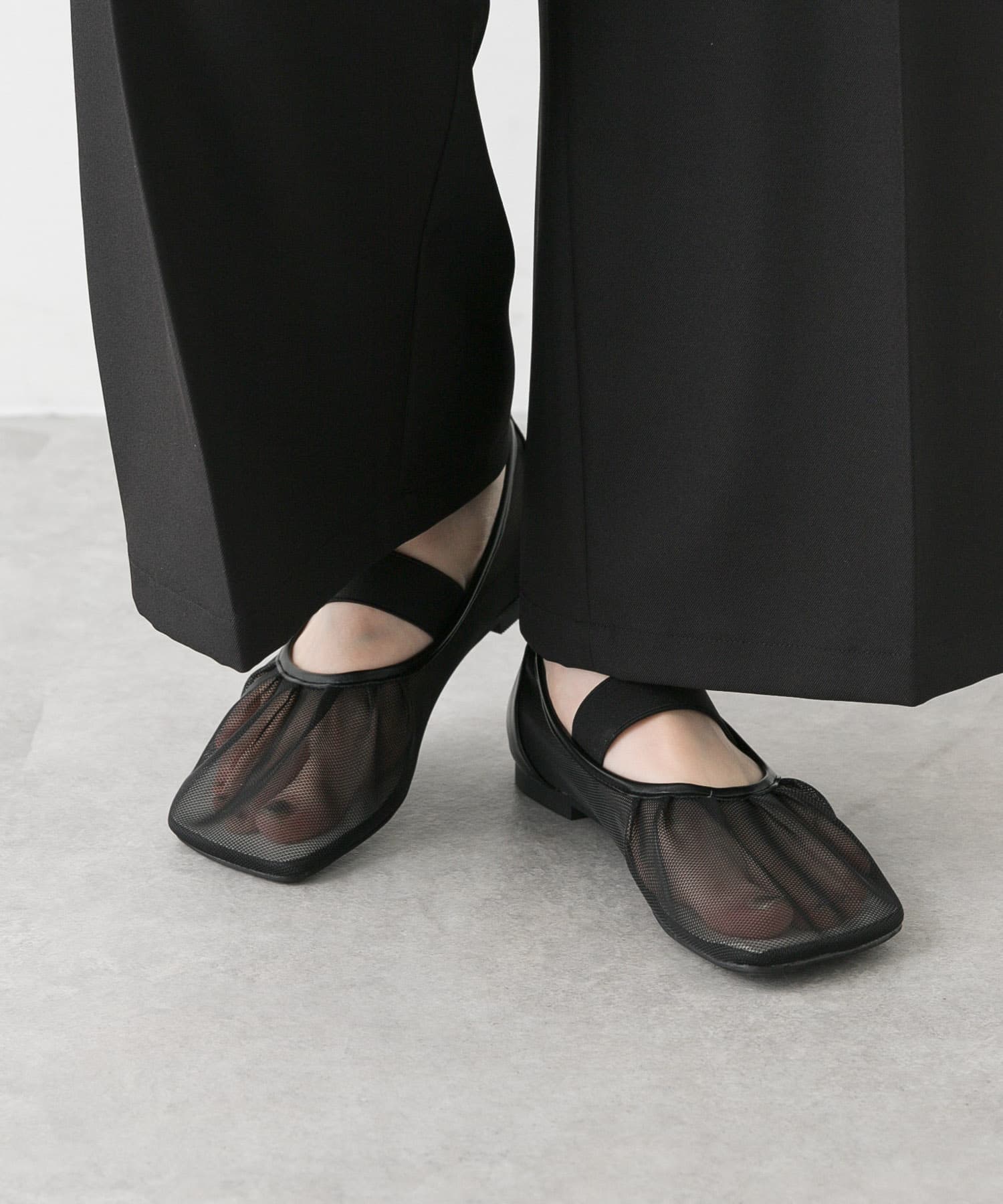 オブリークトゥメッシュフラットシューズ BLACK S