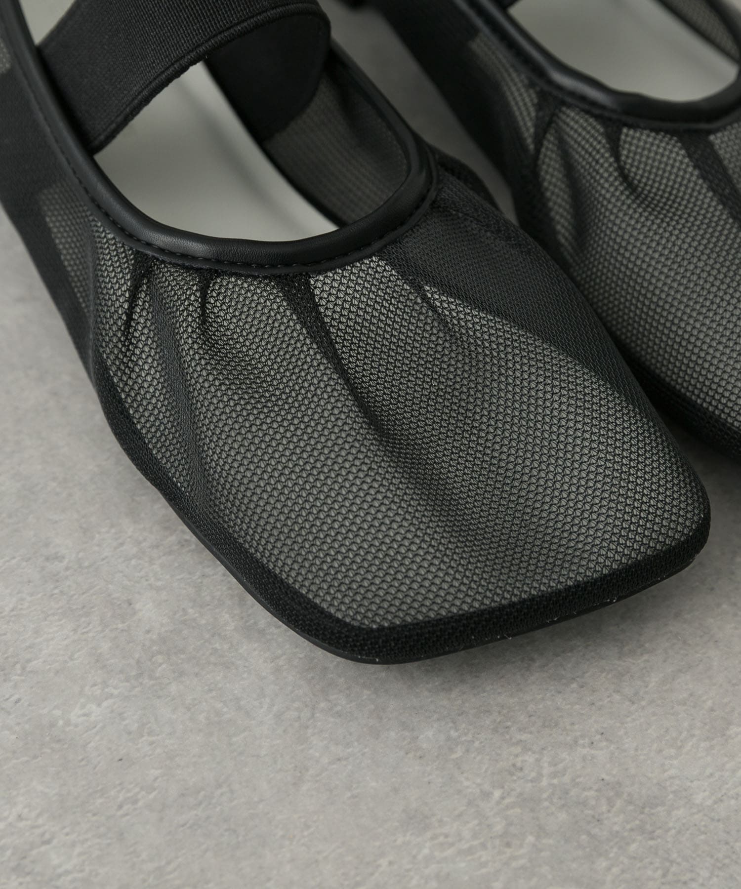 オブリークトゥメッシュフラットシューズ BLACK S