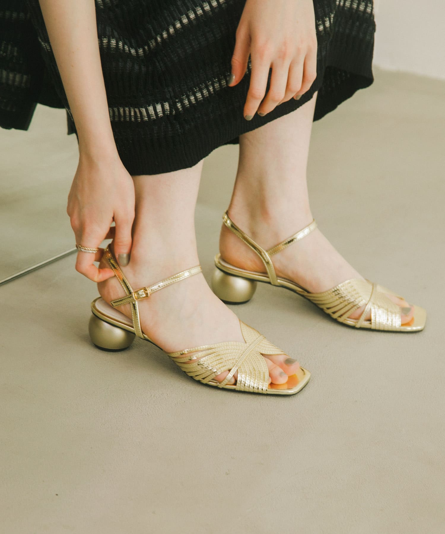 メタリックサンダル GOLD S