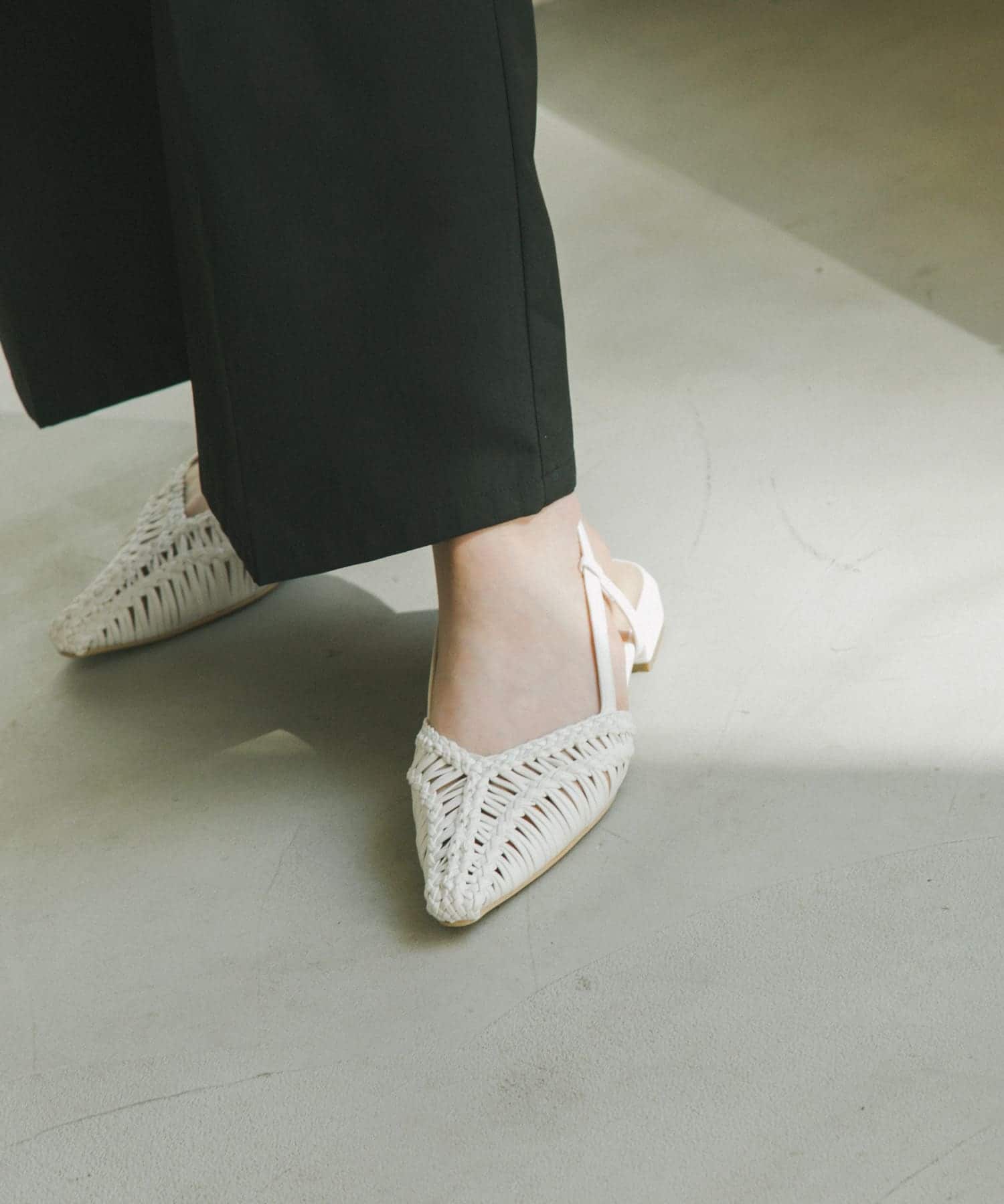 コードアミポインテッドサンダル OFF WHITE S