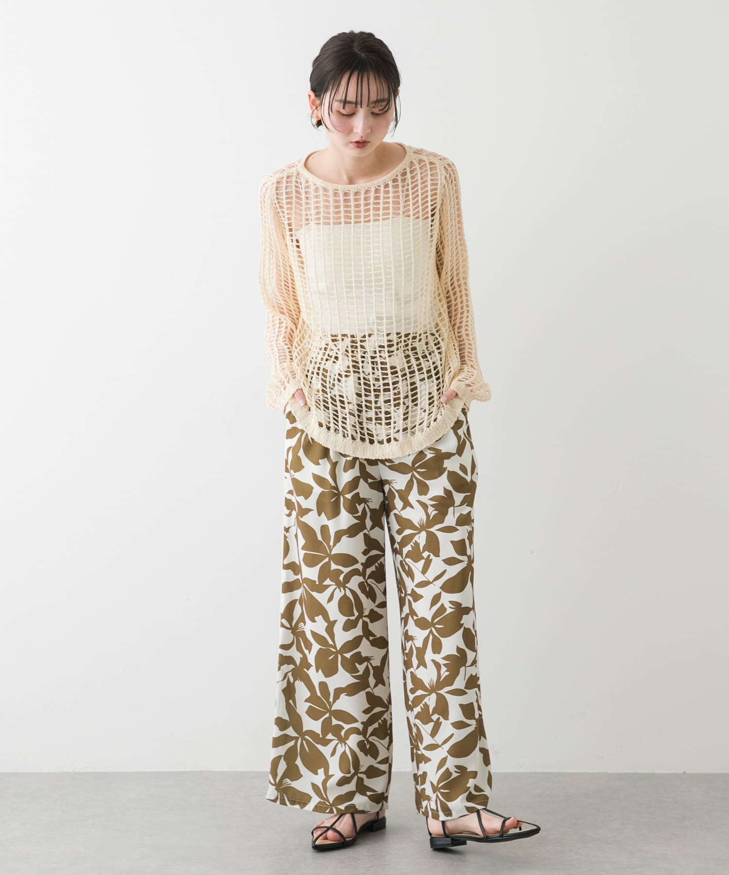 ポインテッドナローストラップサンダル BLACK S