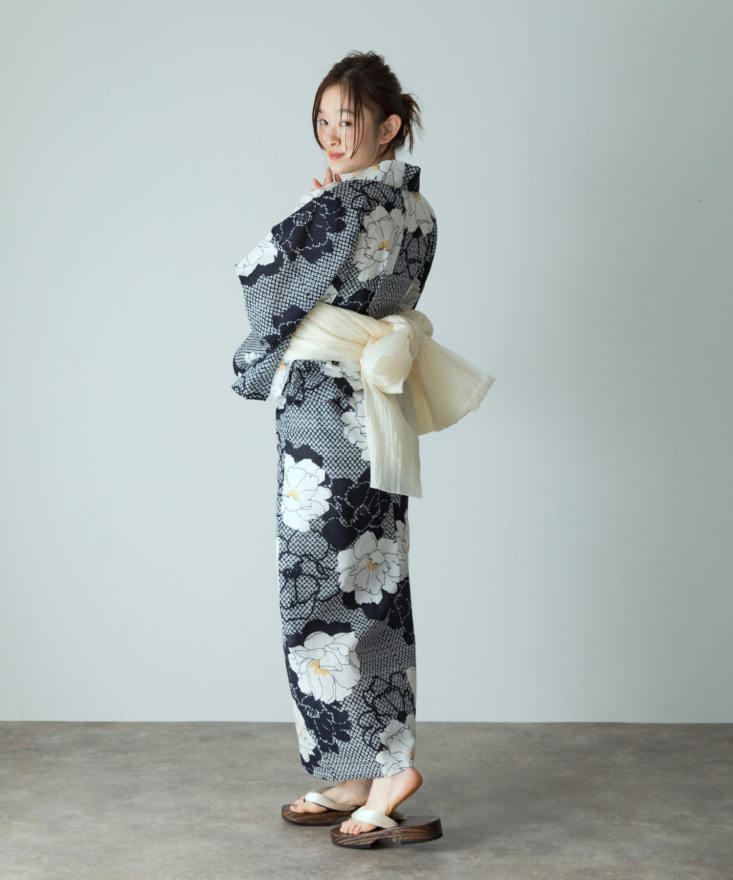 身長：163cm サイズ：one