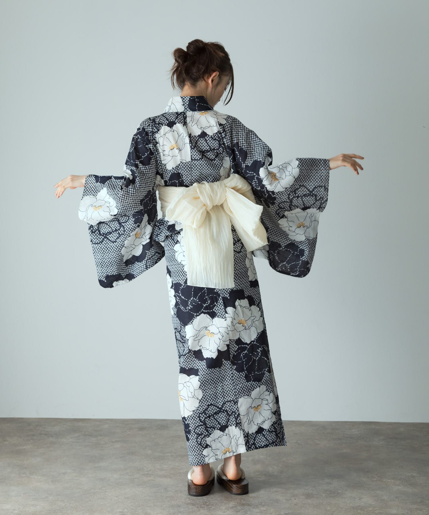 身長：163cm サイズ：one