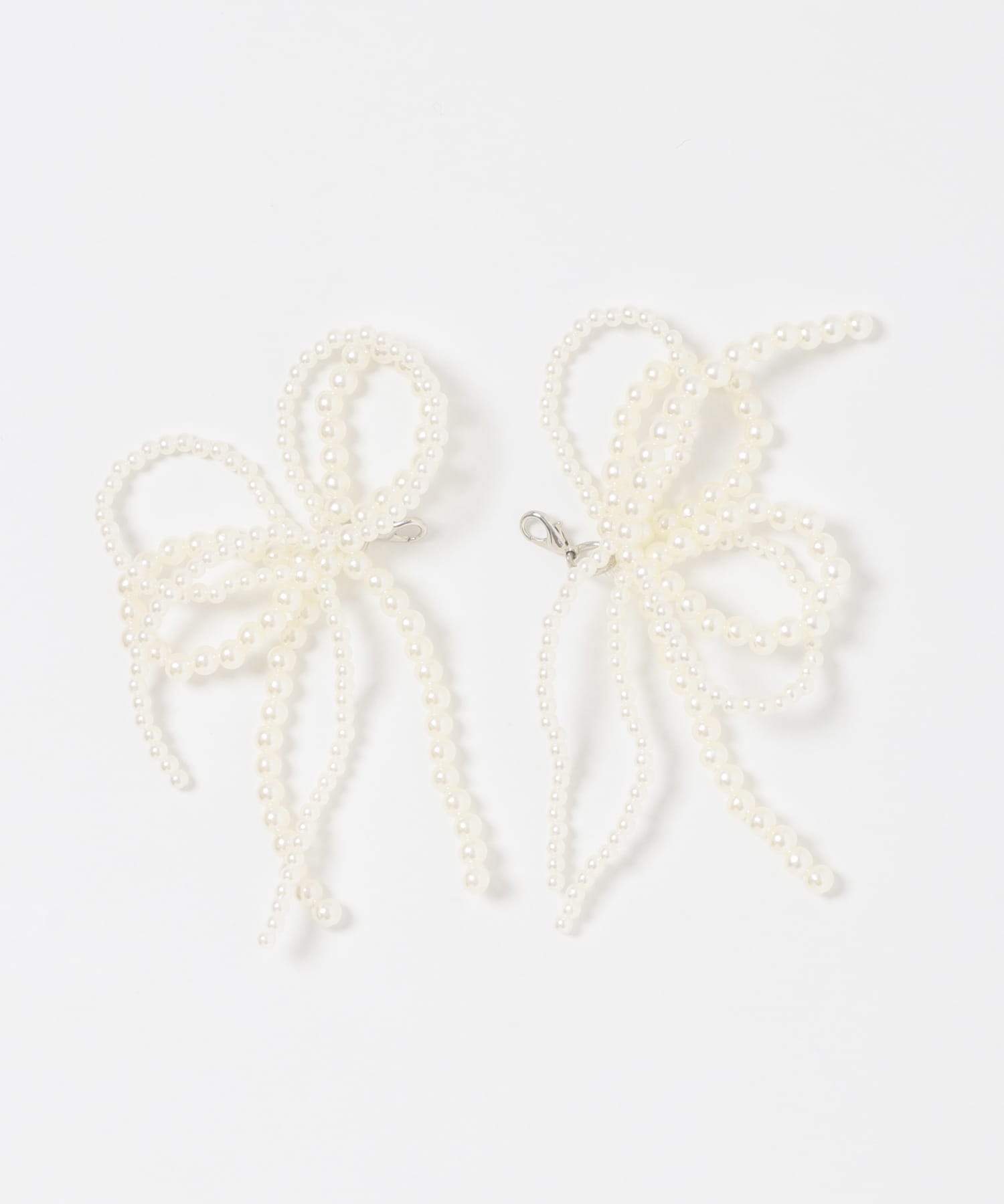 『WEB/一部店舗限定』リボンシューズチャーム OFF WHITE one