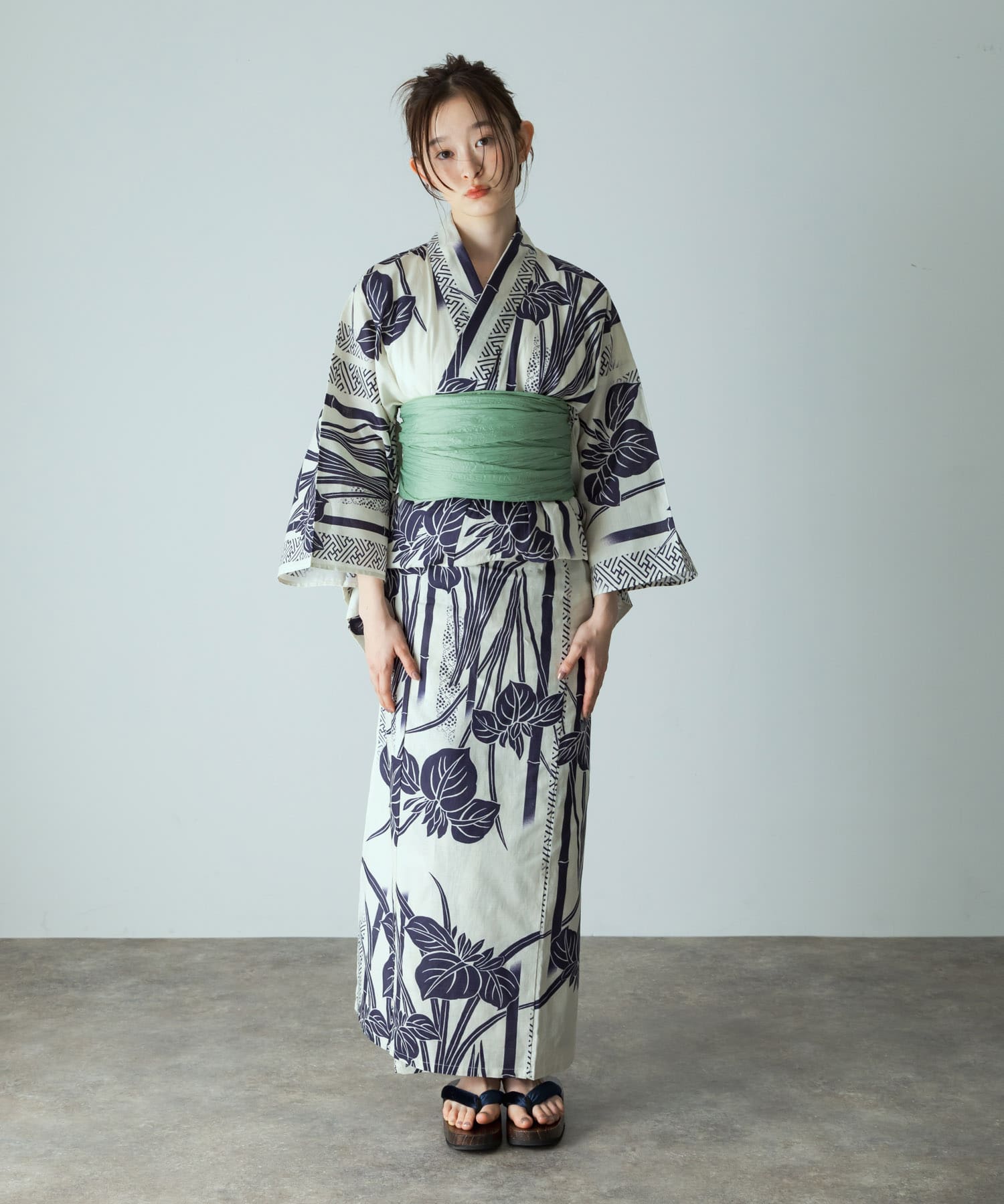 身長：163cm サイズ：one