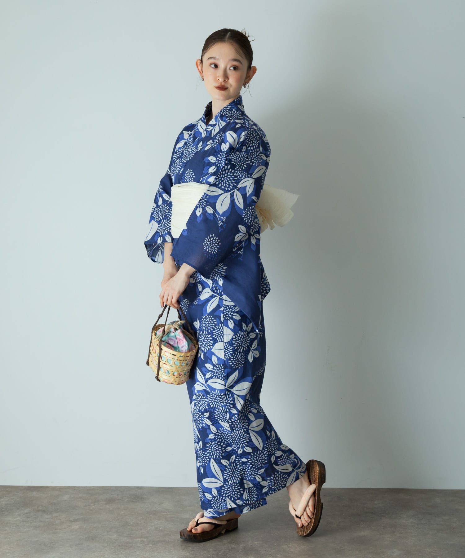 身長：163cm サイズ：one