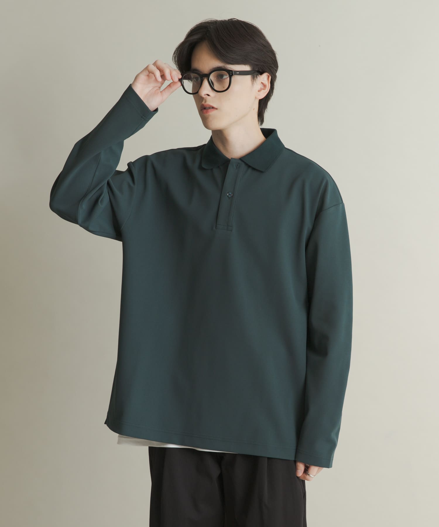 GREEN