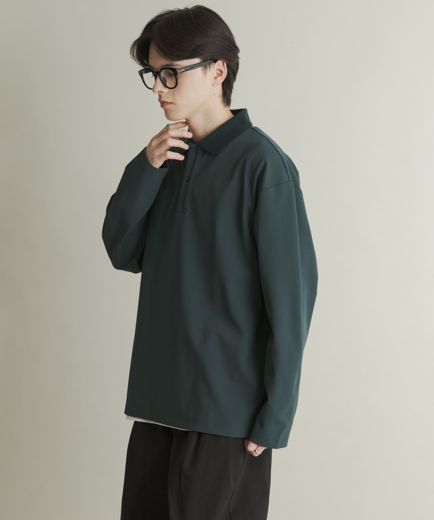 GREEN