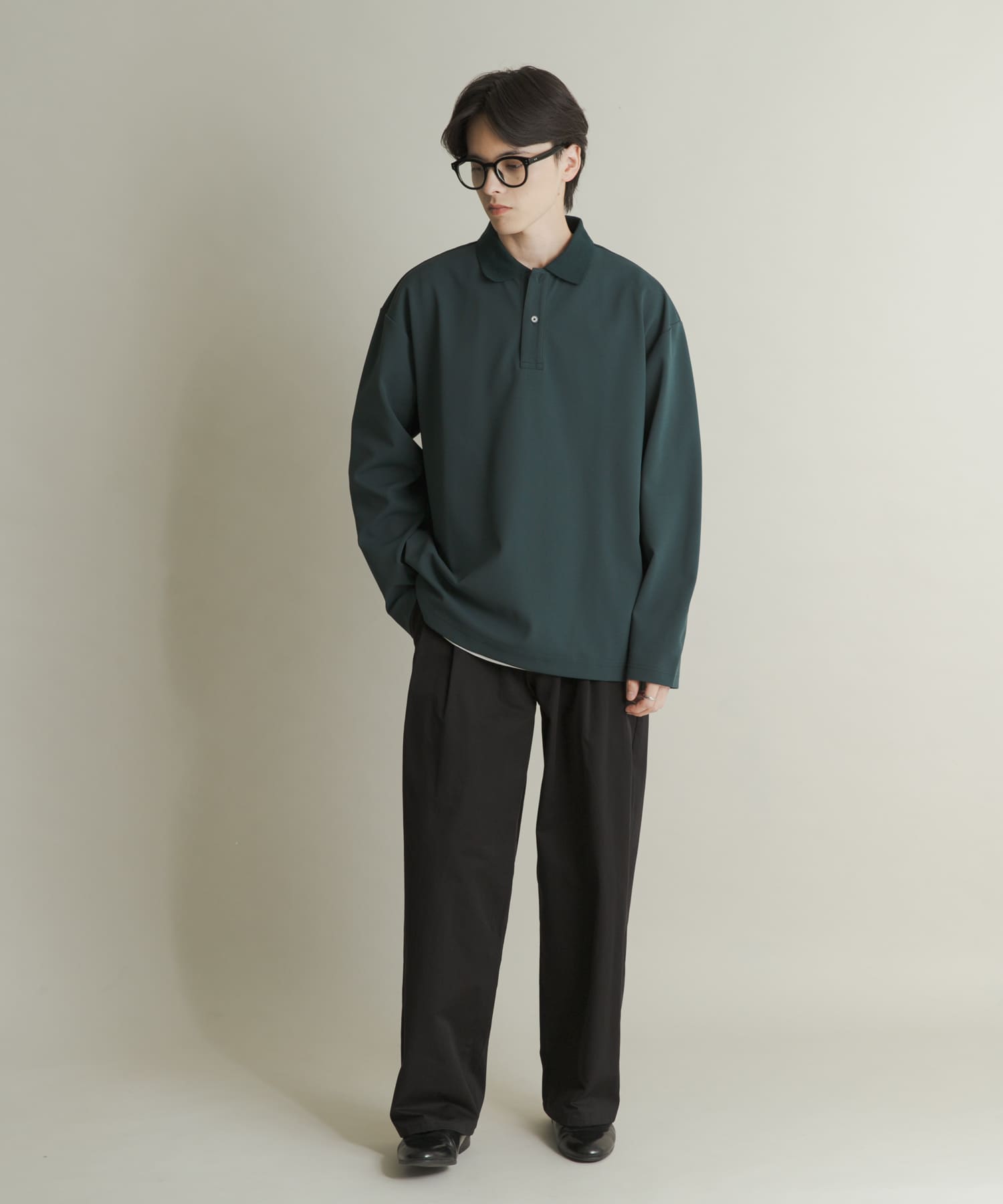 GREEN