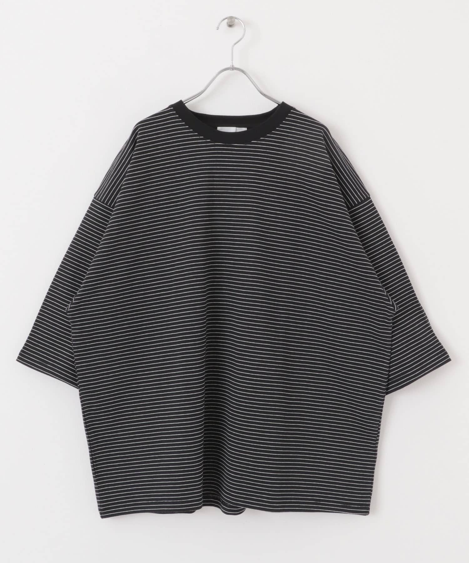 BLK×WHT