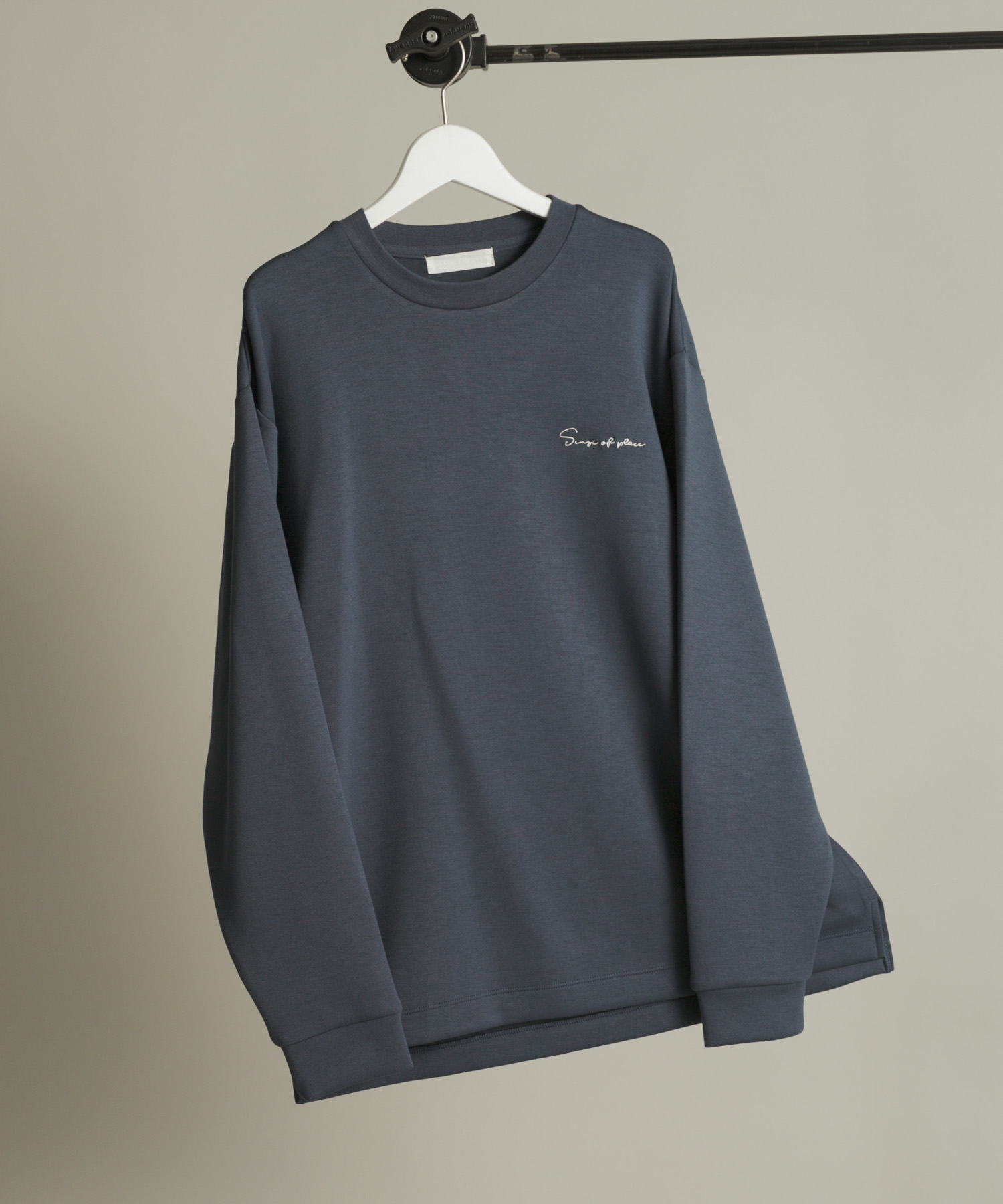 『一部WEB限定カラー』シシュウダンボールポンチロングTシャツ D.BLU×WHT M