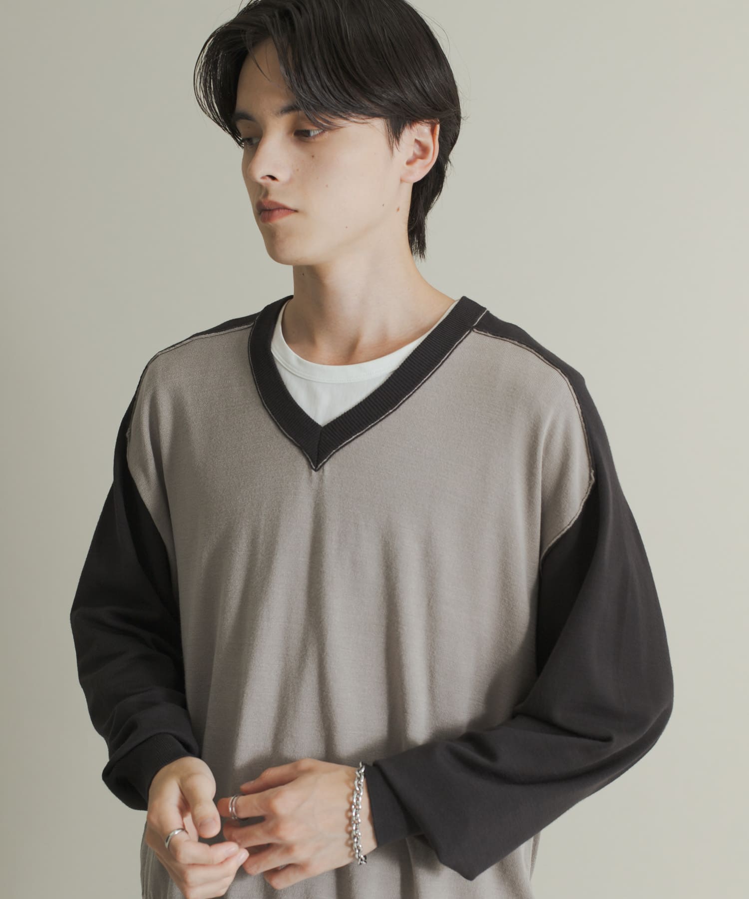 ハイショクVネックニット GRY×BLK M