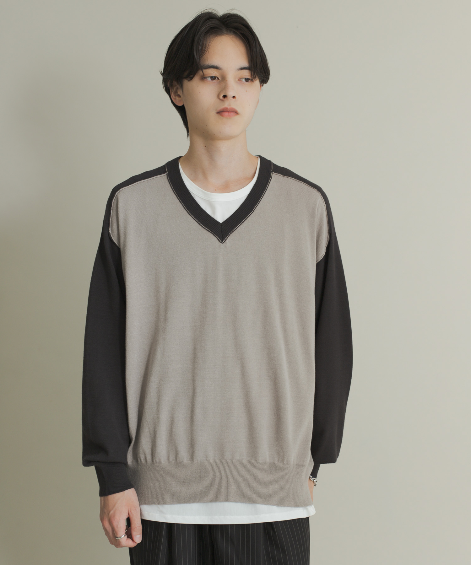 GRY×BLK