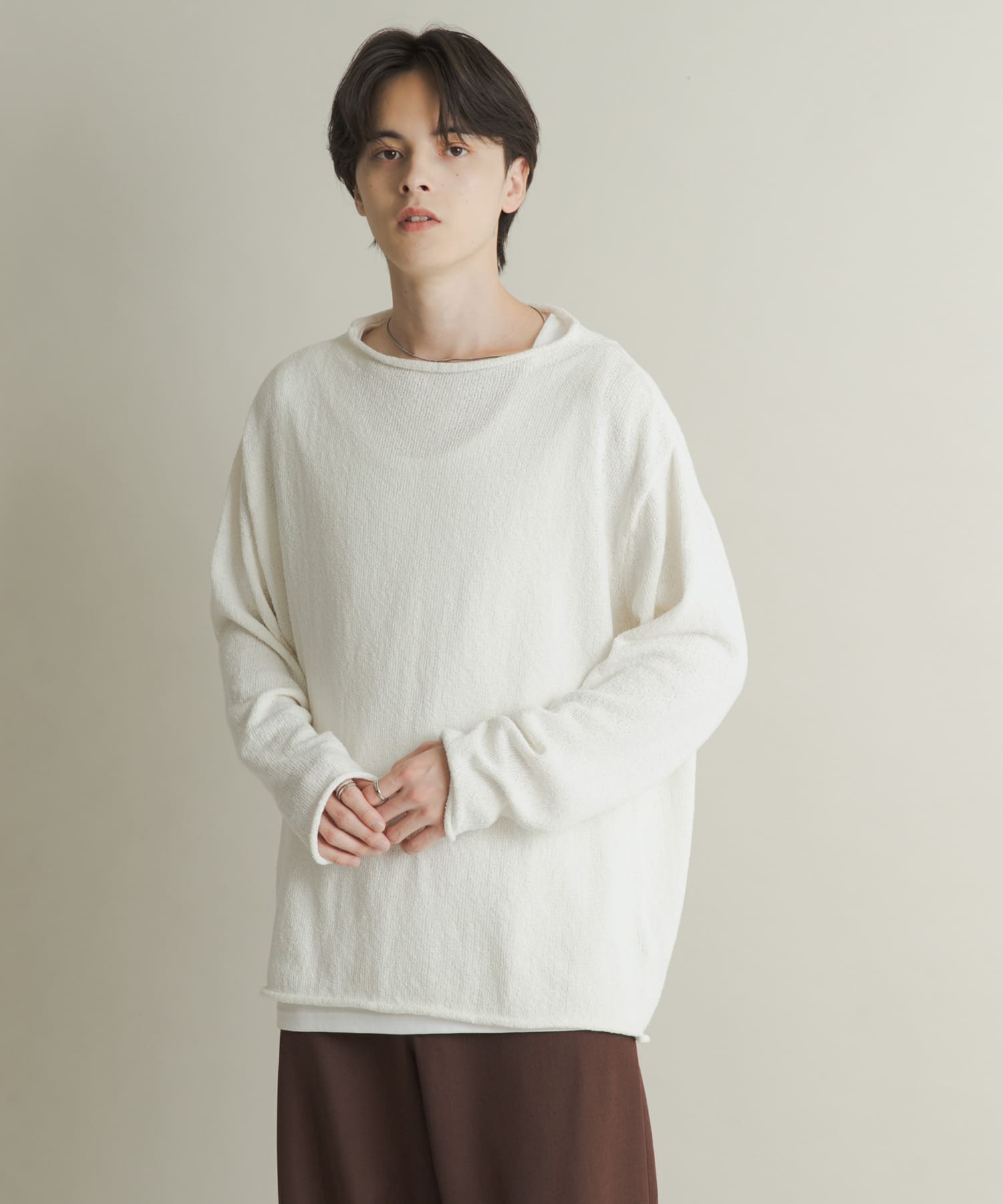 コットンタッチロールネックニット