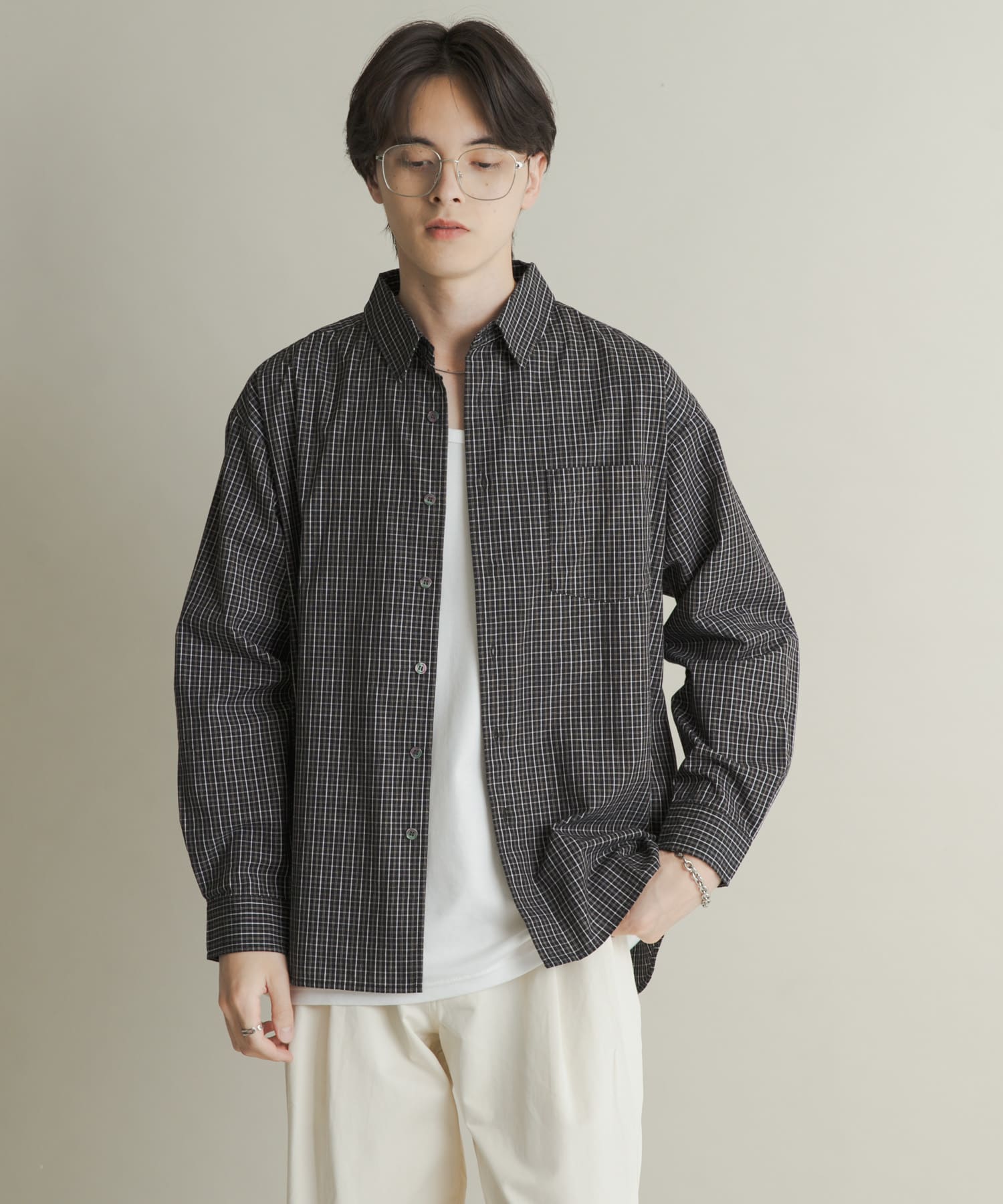 BLK×WHT