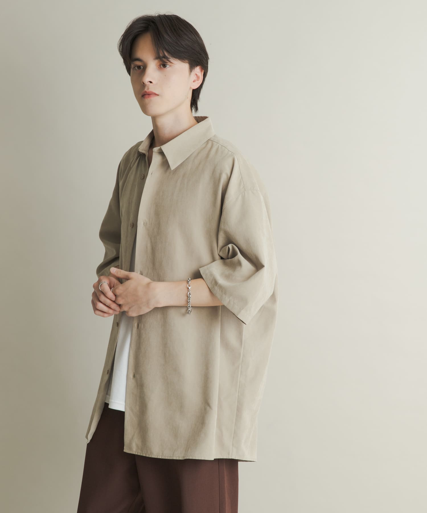 エクストラルーズピーチサテンショートスリーブシャツ