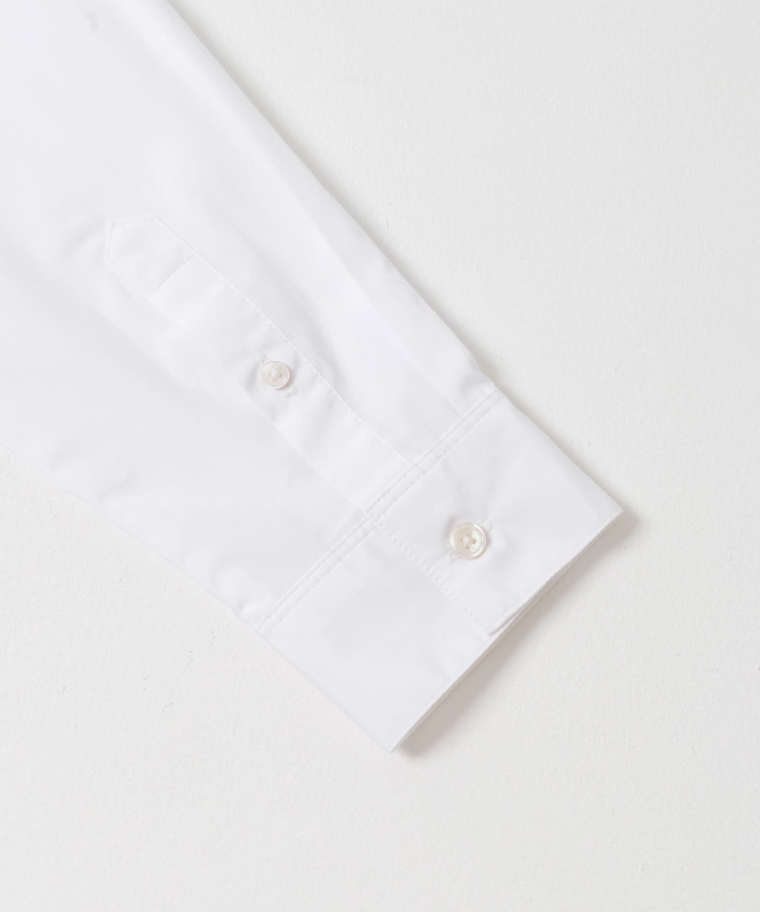 『WEB/一部店舗限定』コンフォートレギュラーカラーシャツ WHITE S