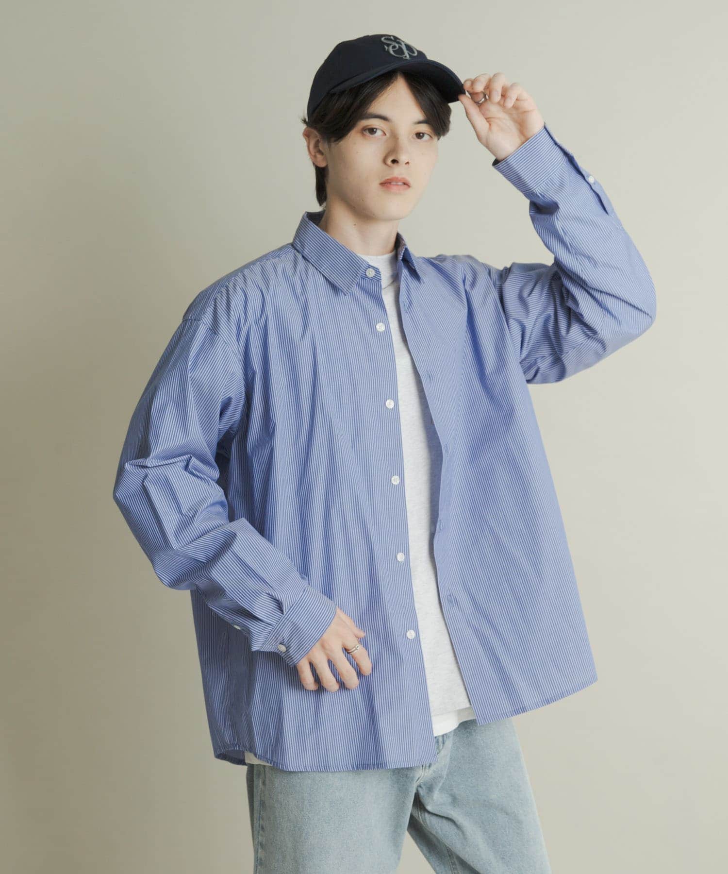 BLU×WHT