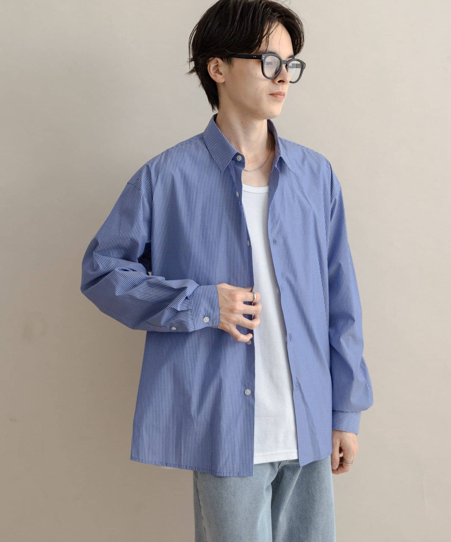 BLU×WHT
