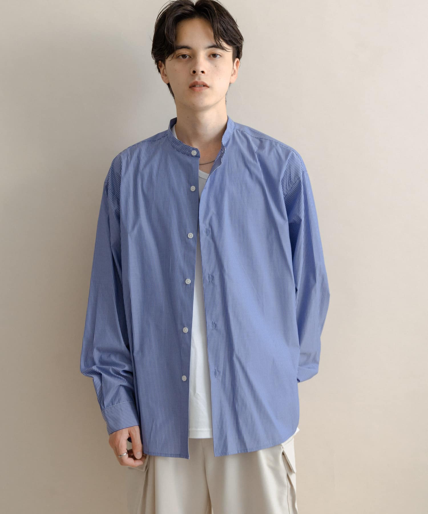 BLU×WHT