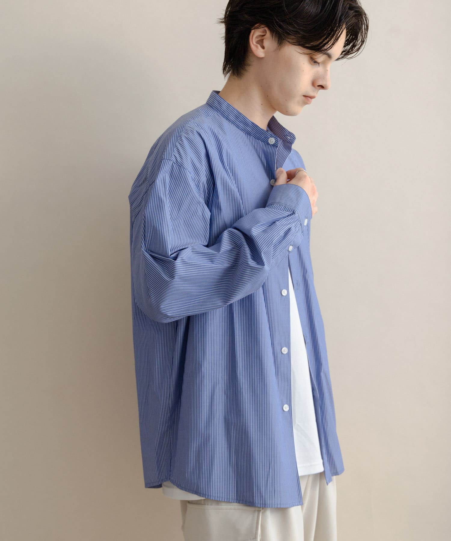 BLU×WHT