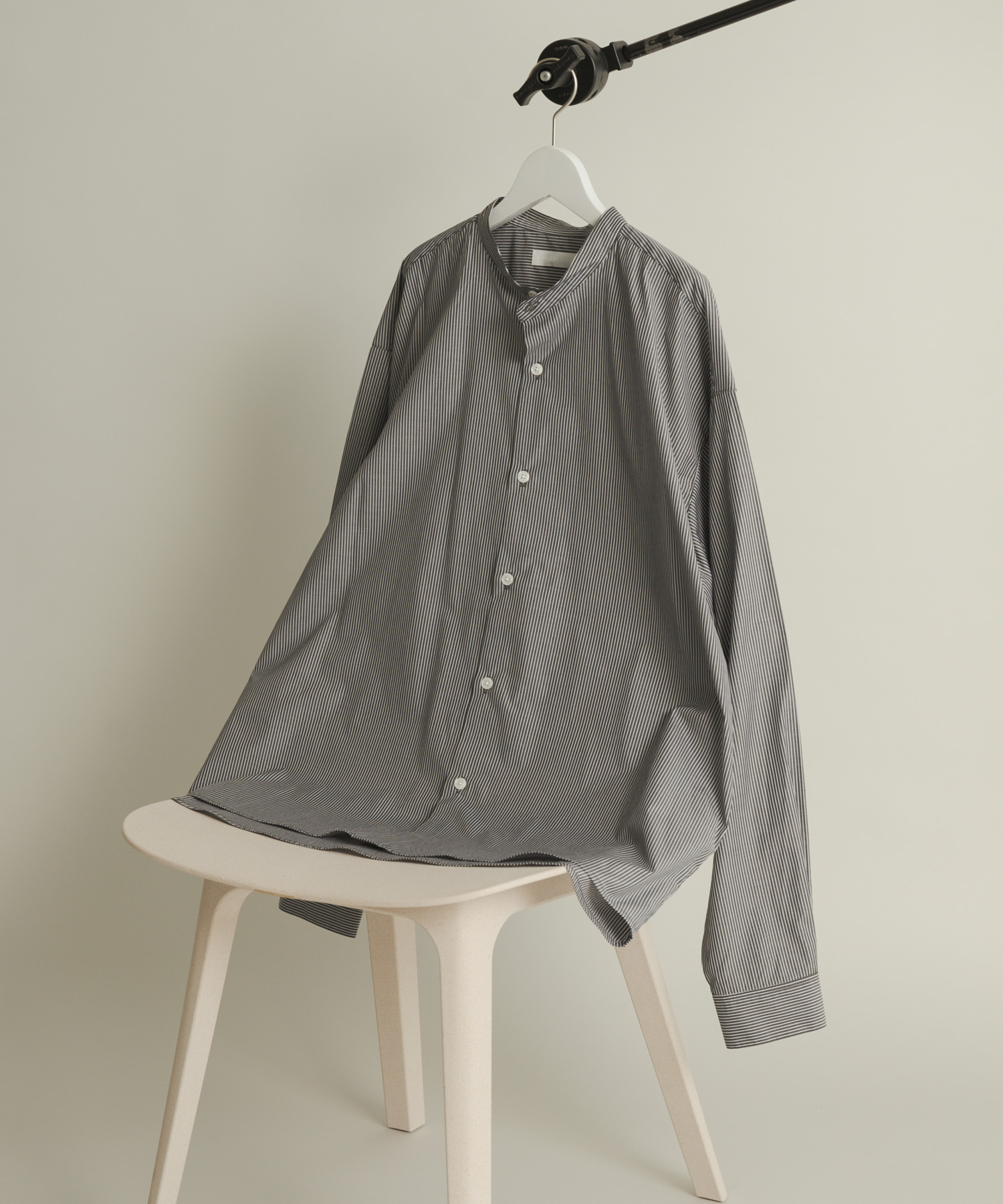 『WEB限定』コンフォートバンドカラーシャツ