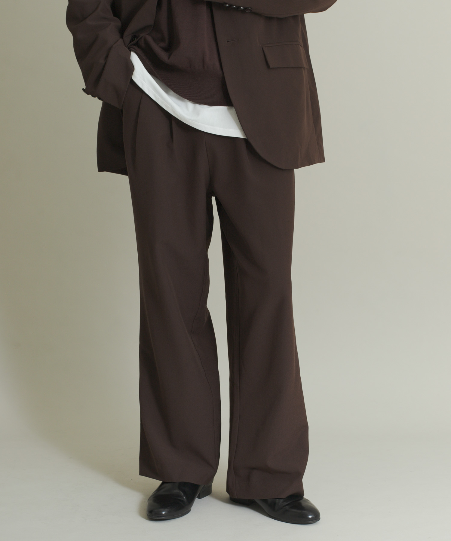 コンフォートストレートスラックス