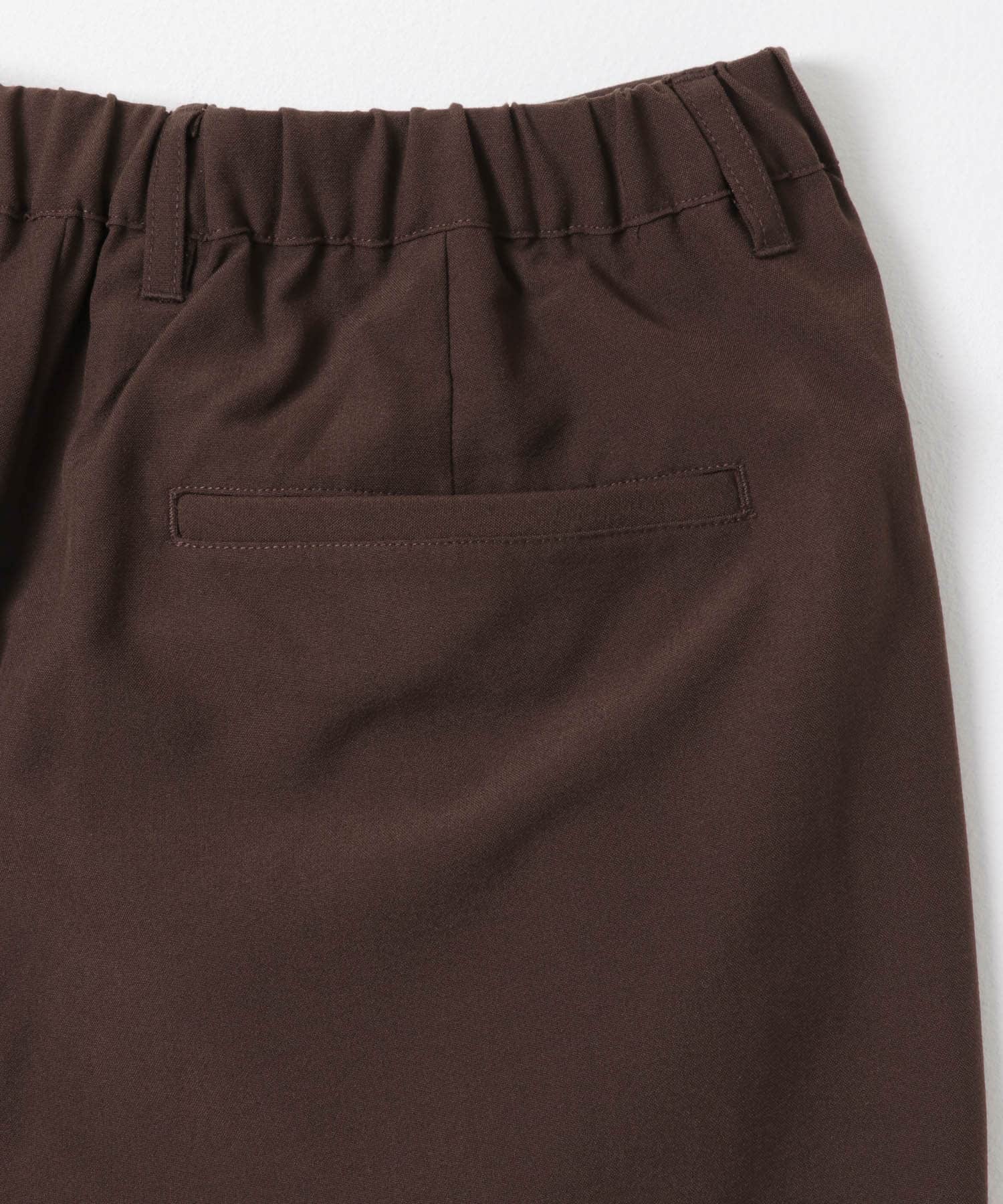 コンフォートストレートスラックス BROWN M