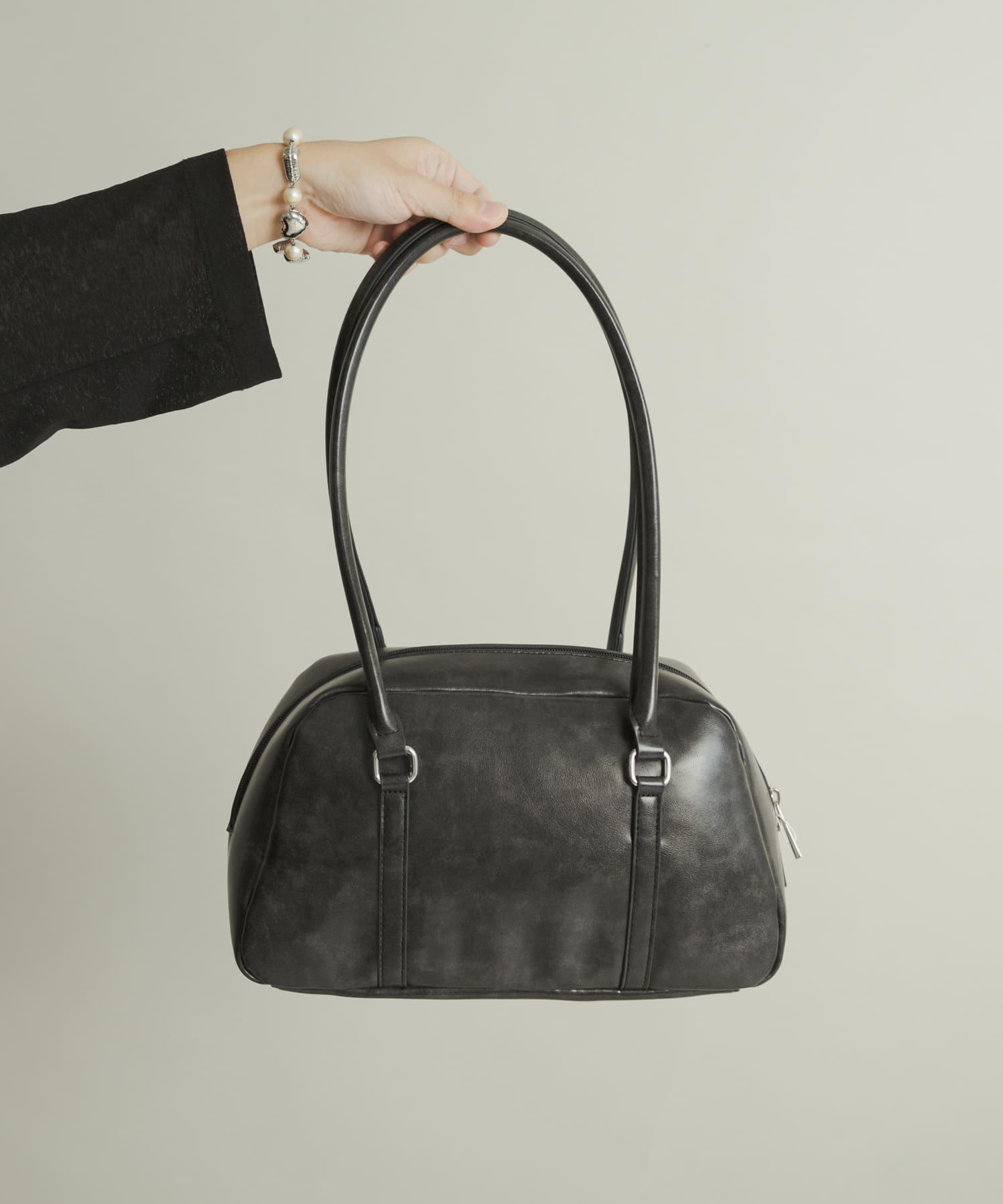 ロングハンドルボストンバッグ CHARCOAL one