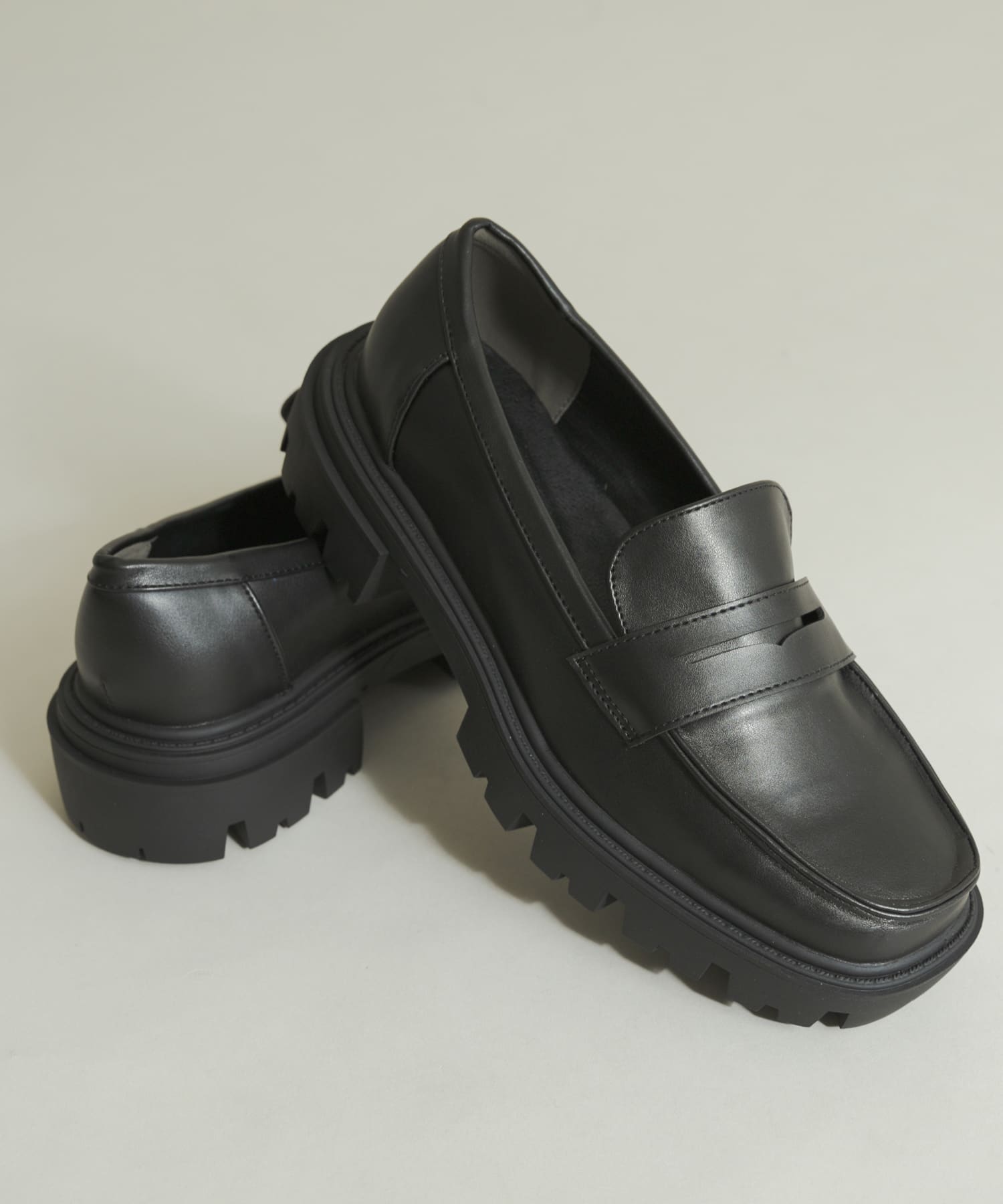 トラックソールコインローファー BLACK 26