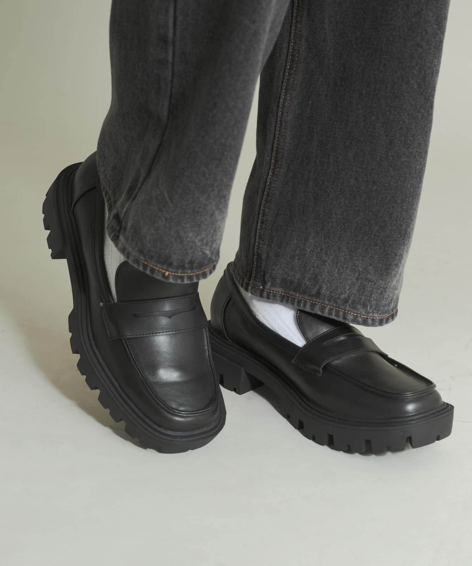 トラックソールコインローファー BLACK 26