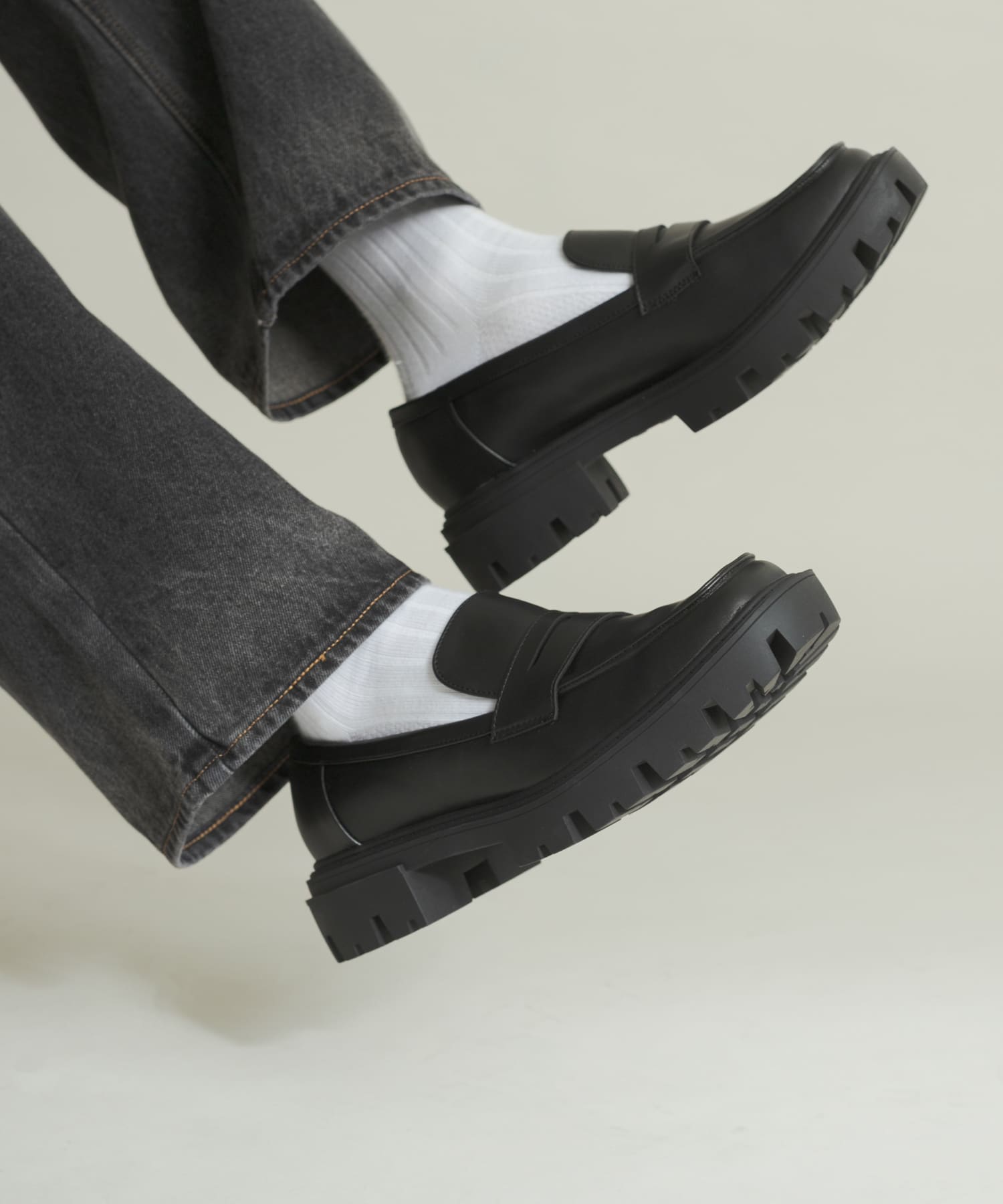 トラックソールコインローファー BLACK 26