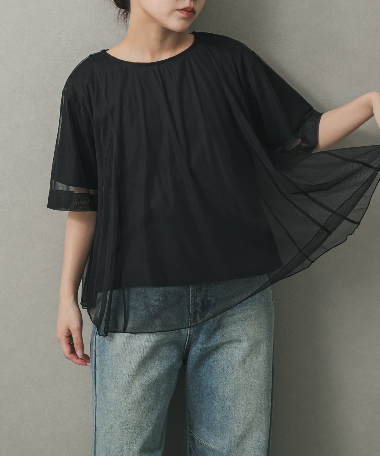 チュールレイヤードカットトップ